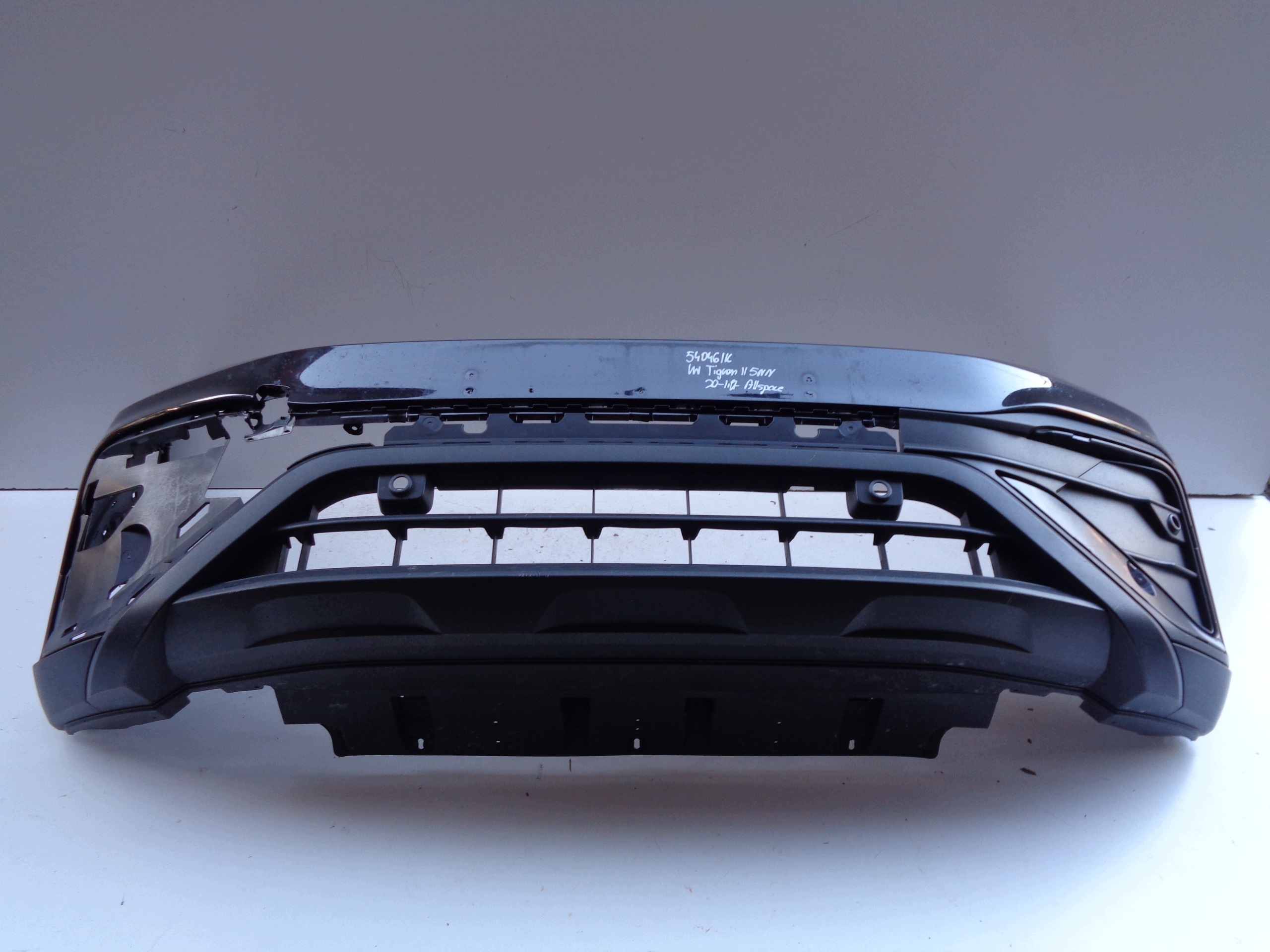 frontstoßstange VW TIGUAN II 5NN 20- LIFT ALLSPACE NR 54046