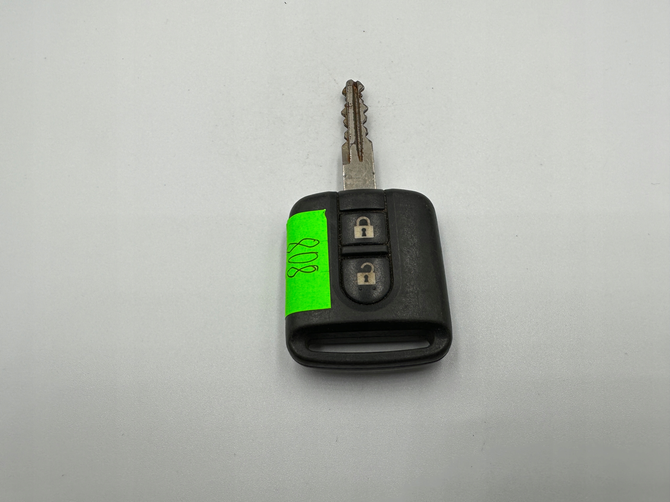 KLUCZ KLUCZYK PILOT NISSAN MICRA K12 ALMERA NAVARA 5WK4876/818 PCF7936