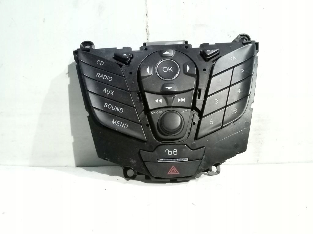 Ford Focus MK3 panel radia 331409000
