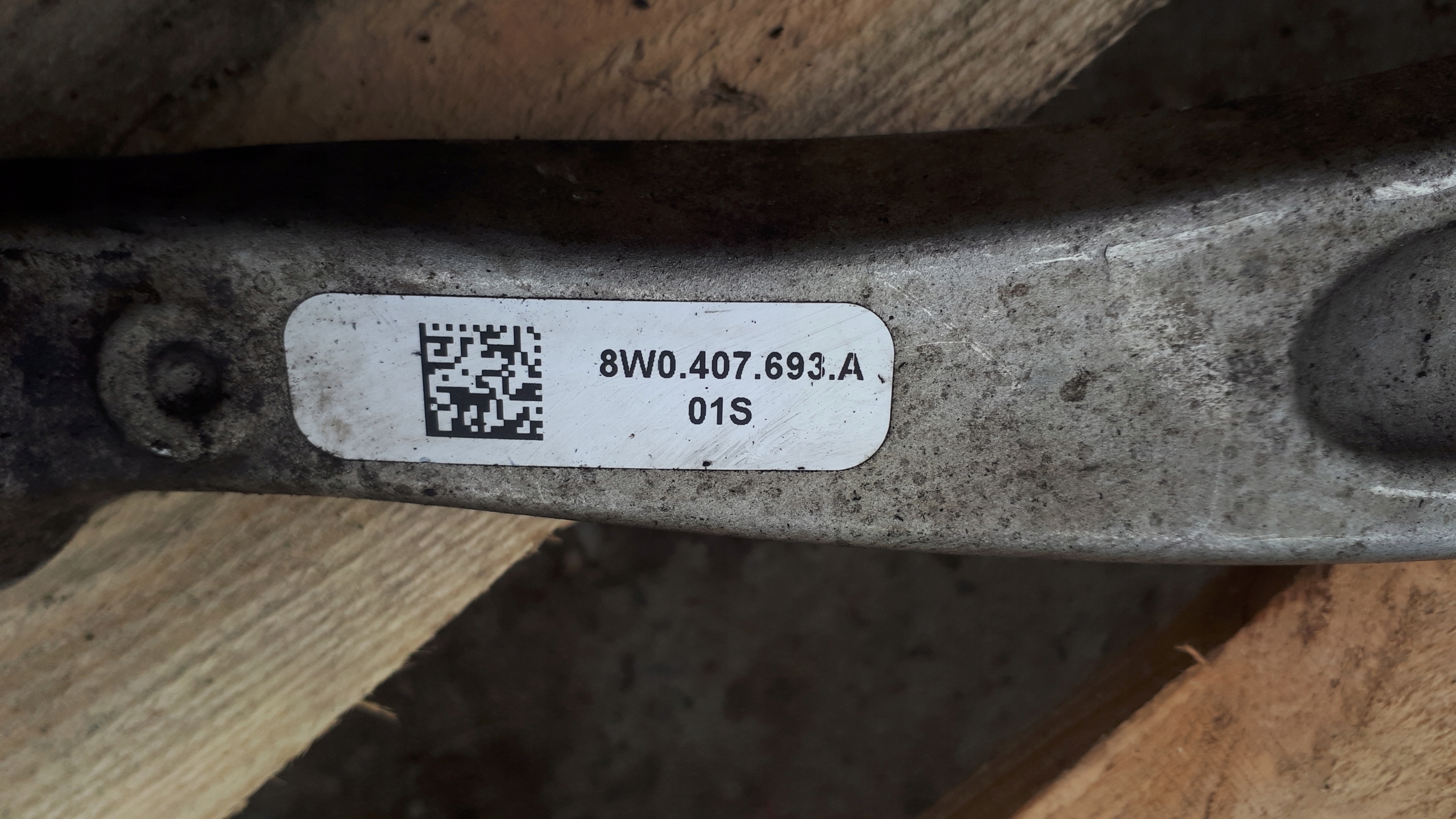 A4 B9 8W arm left front 8W0407693A A5 8W