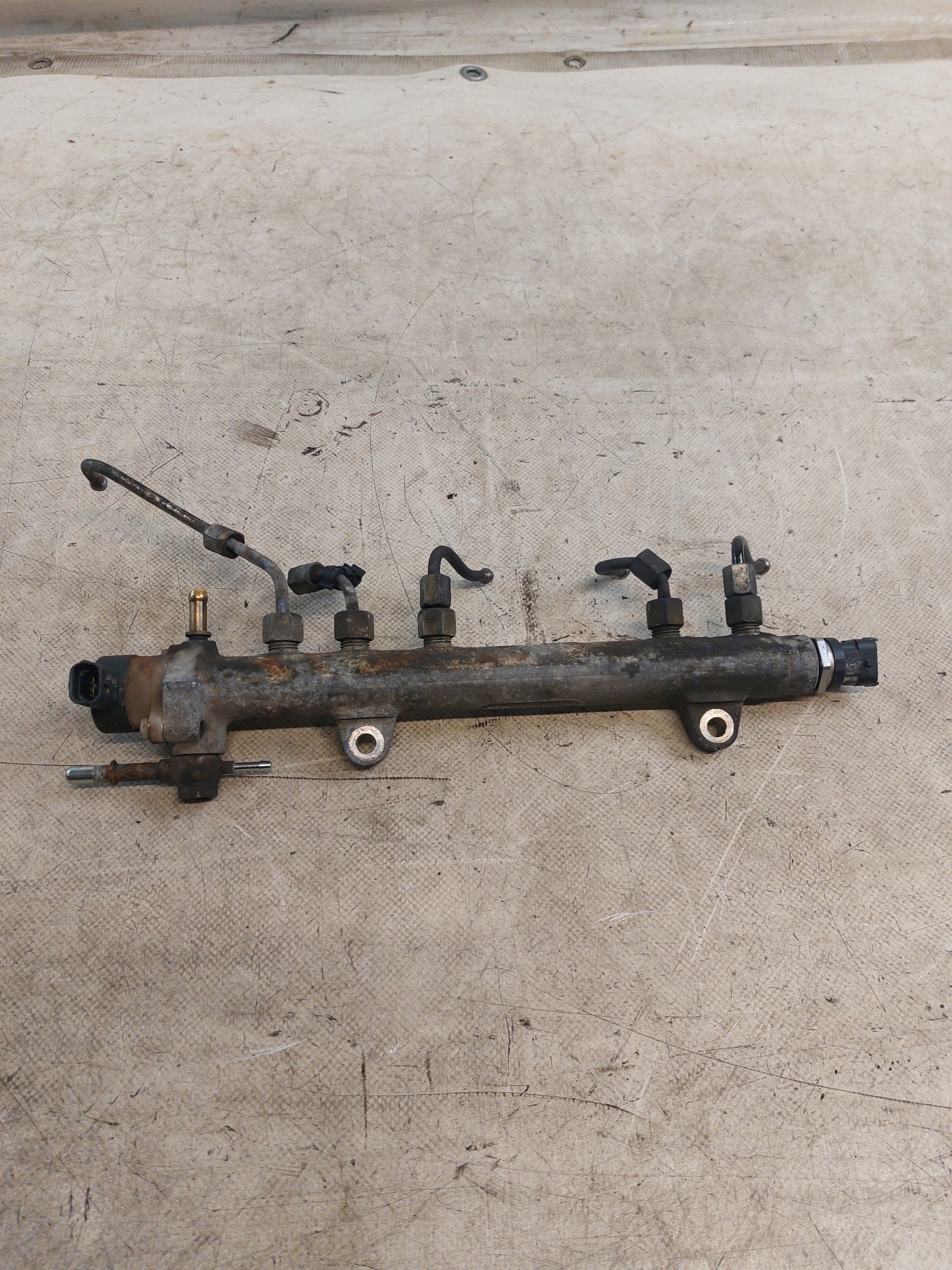 Rampe injection FIAT PUNTO II FL 1.3 MULTIJET