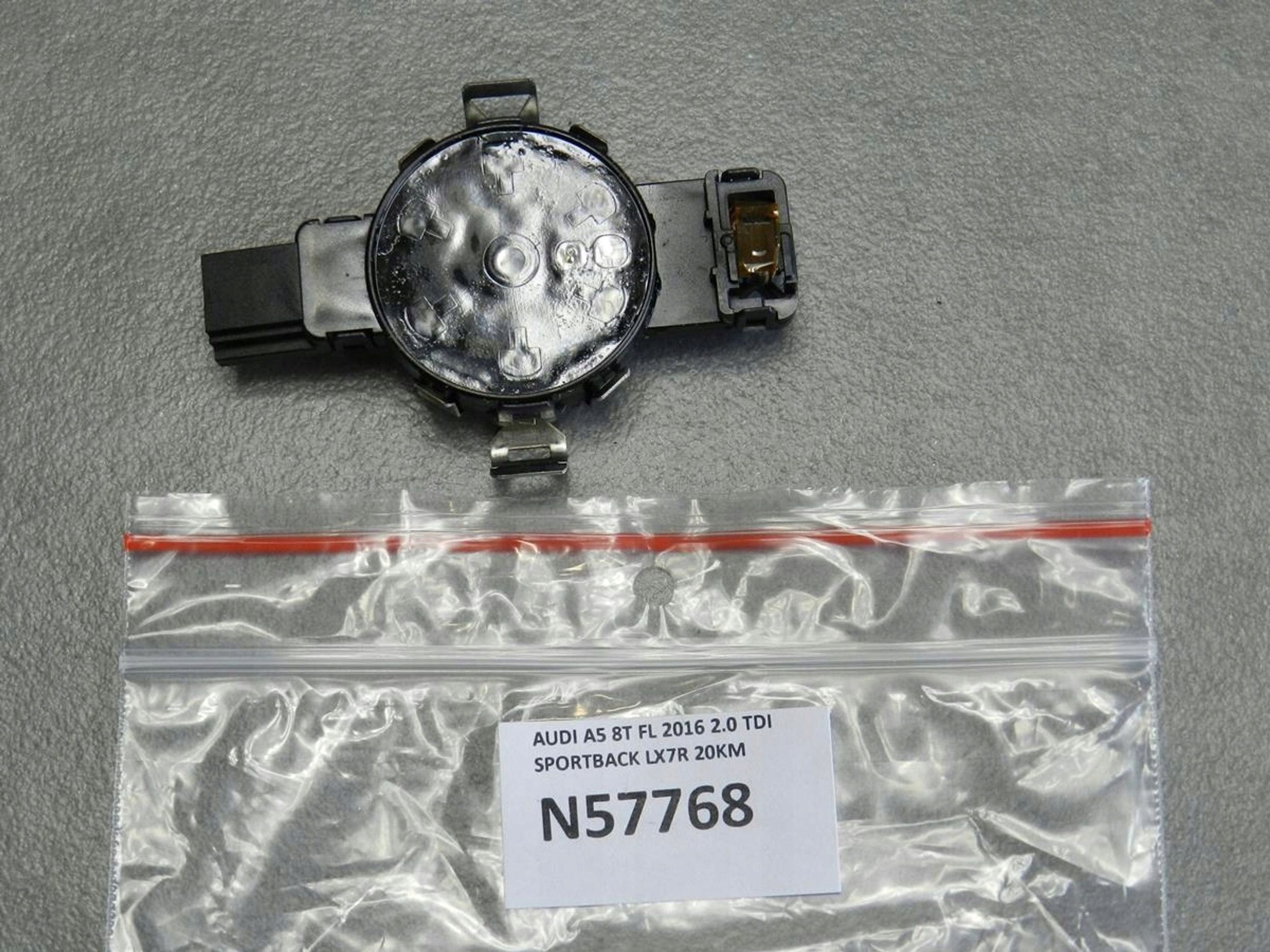 AUDI A5 8T Sensor SENSOR Regen 8U0955559C