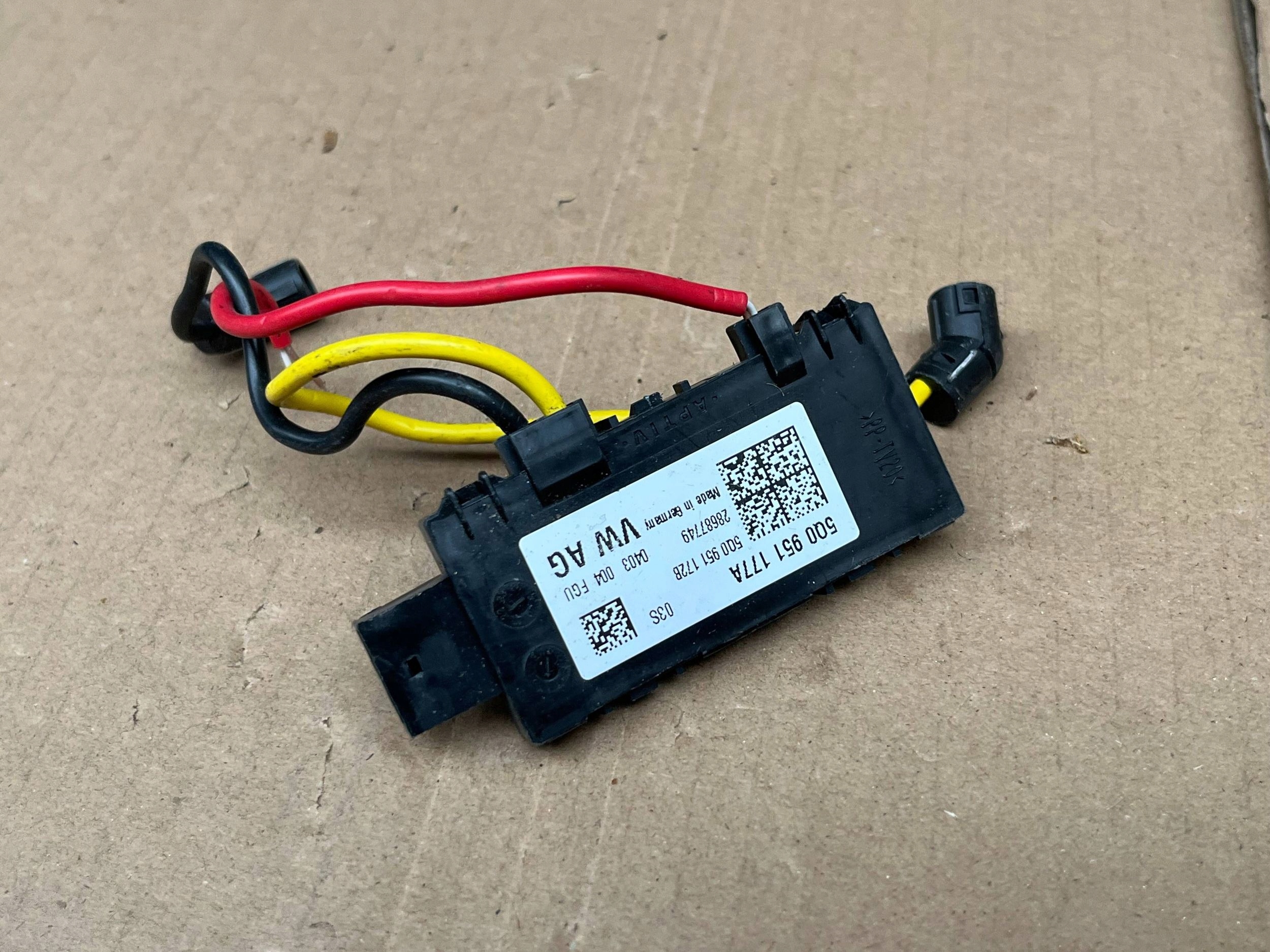 Sensor (restliche) dla Skoda Karoq 5Q0951177A !J