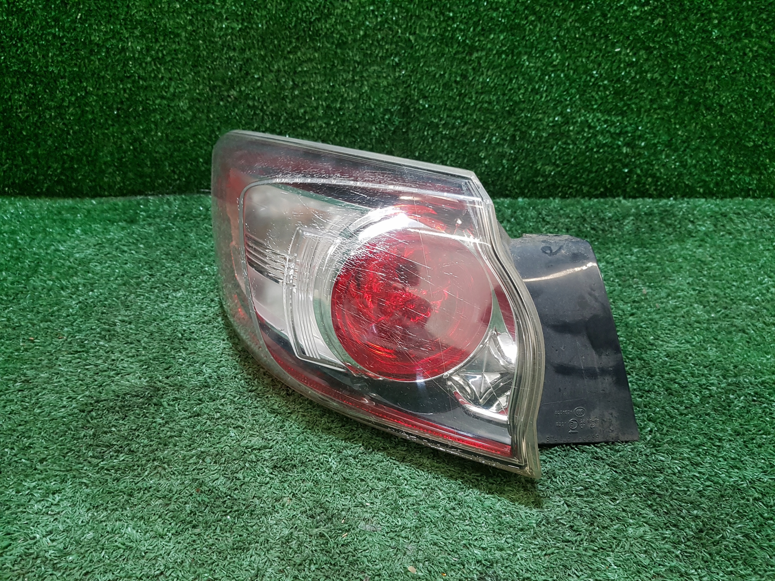 light left rear MAZDA 3 II P8239
