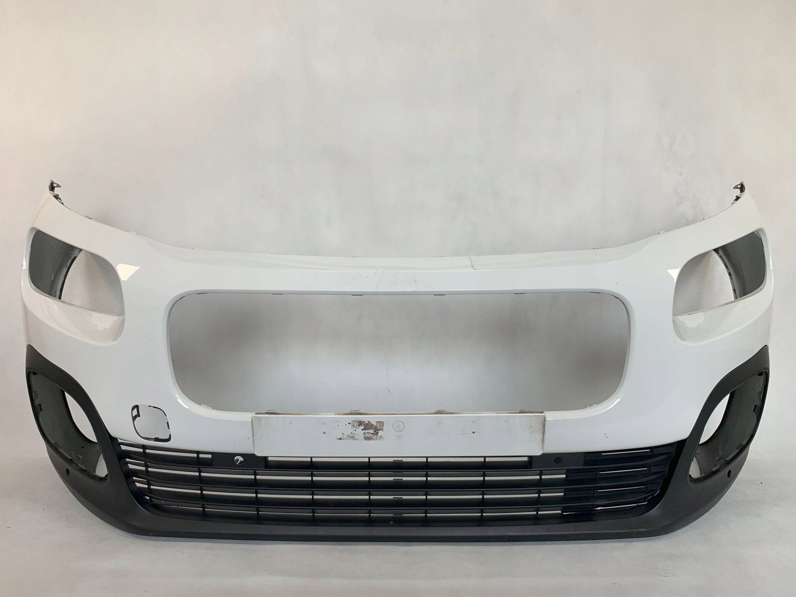 front bumper Citroen Berlingo 3 III 18r PDC 9816749477 05.25