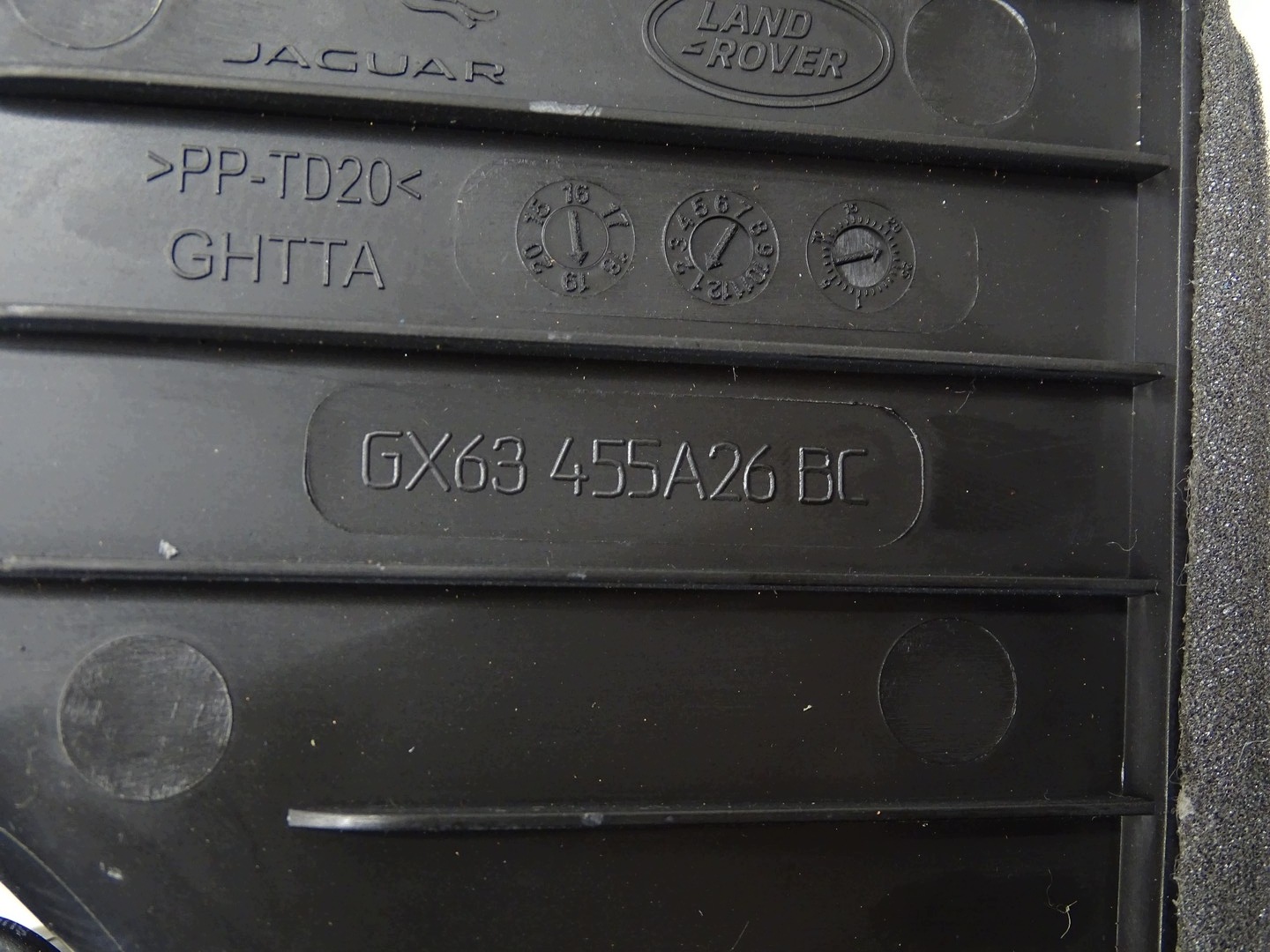 engine of heating drain JAGUAR XE GX63455A26BC