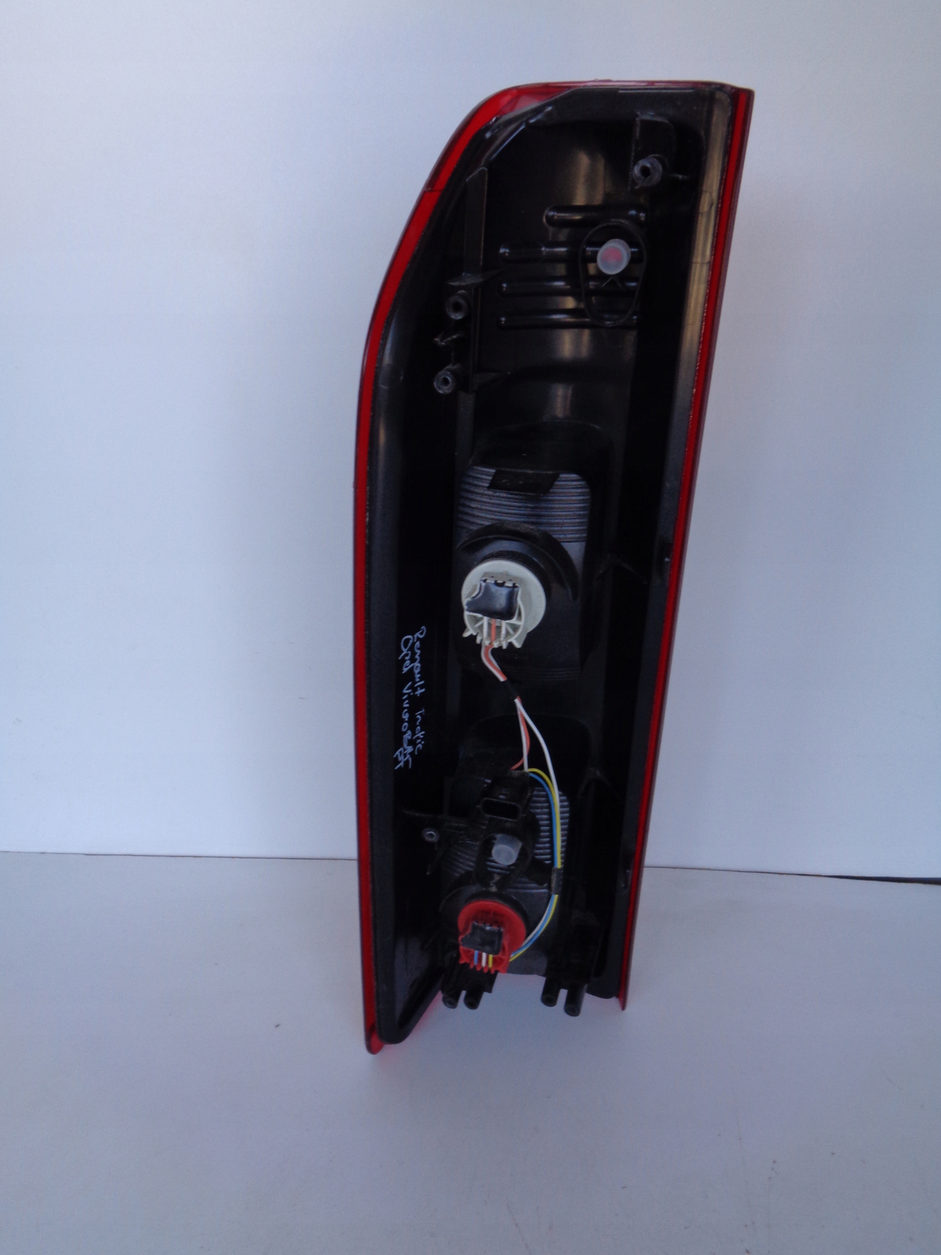 light right rear RENAULT TRAFIC OPEL VIVARO B 14
