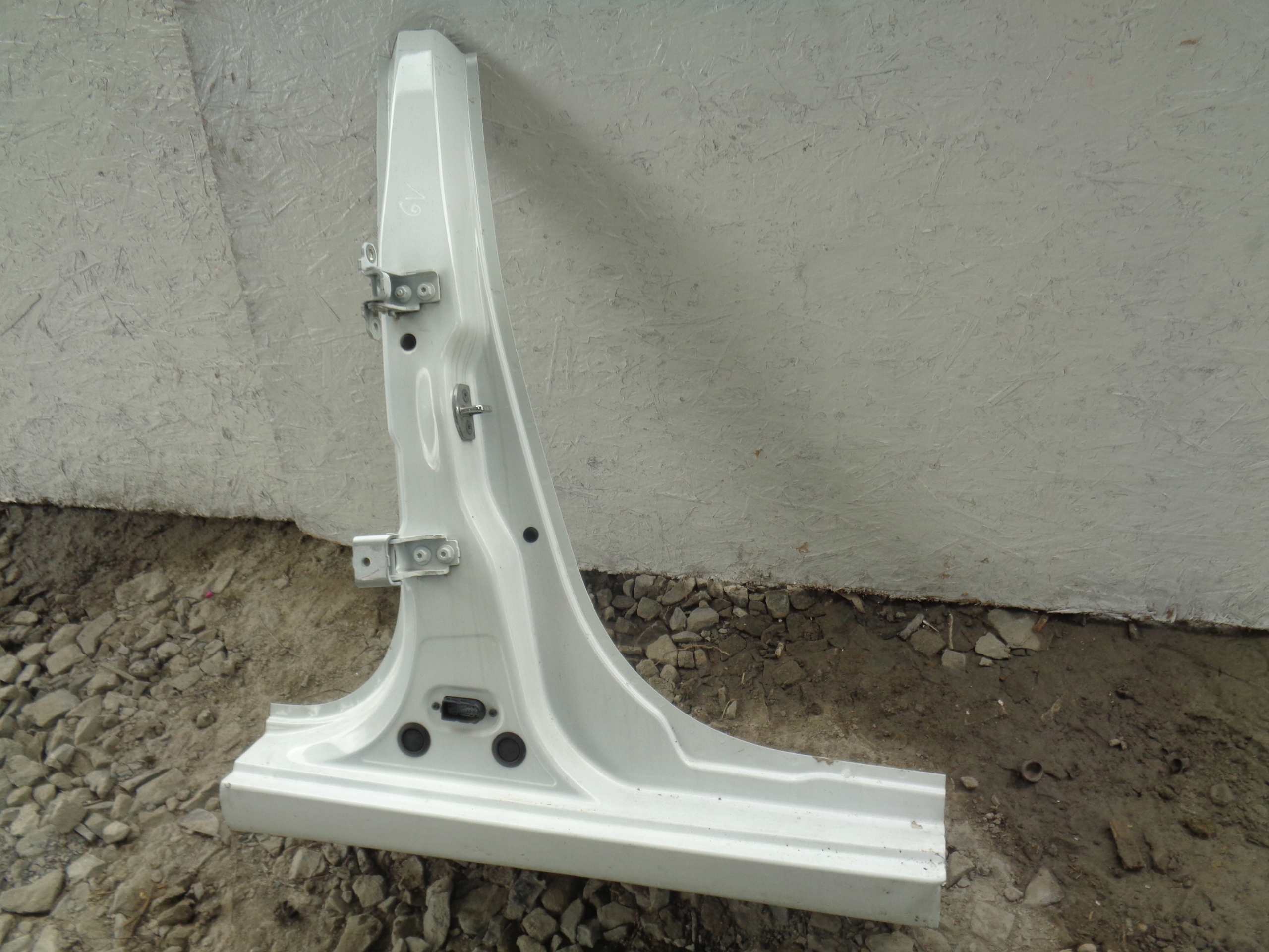 SKODA FABIA III 3 threshold pillar central right 14-21r