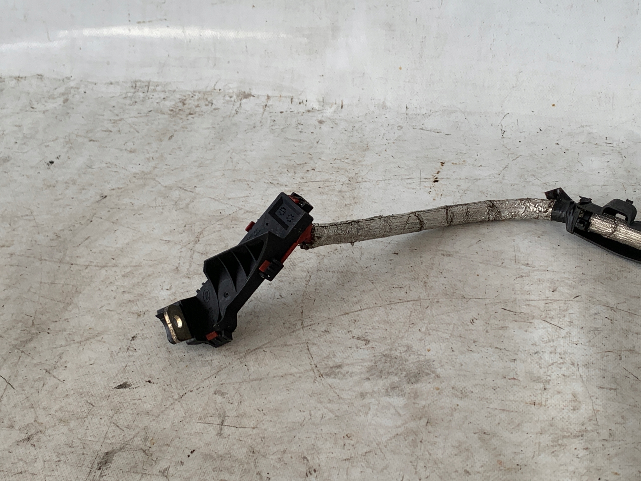 # KABEL PLUSOWY JAGUAR XE X760 GX73-14305-GA