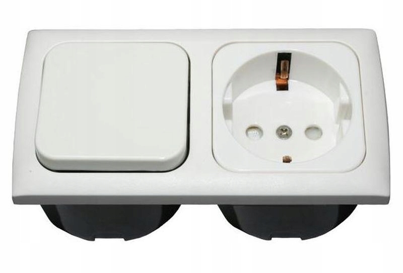 HA4102000 - Перемикач для RV гніздо рамка HABA