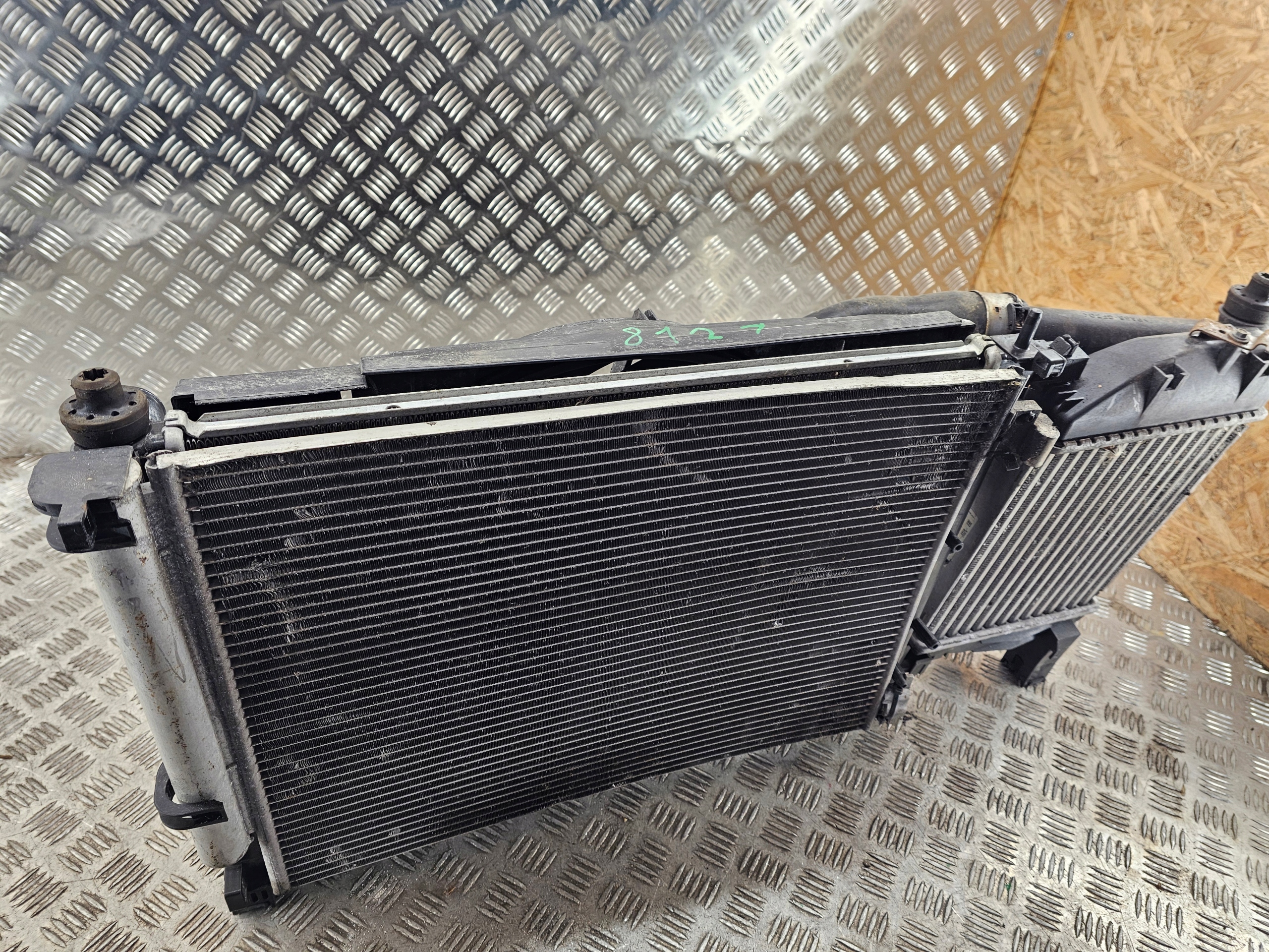 Renault CLIO IV CAPTUR IV 0,9 Radiatore / Raffreddatore KOMPLET Originale