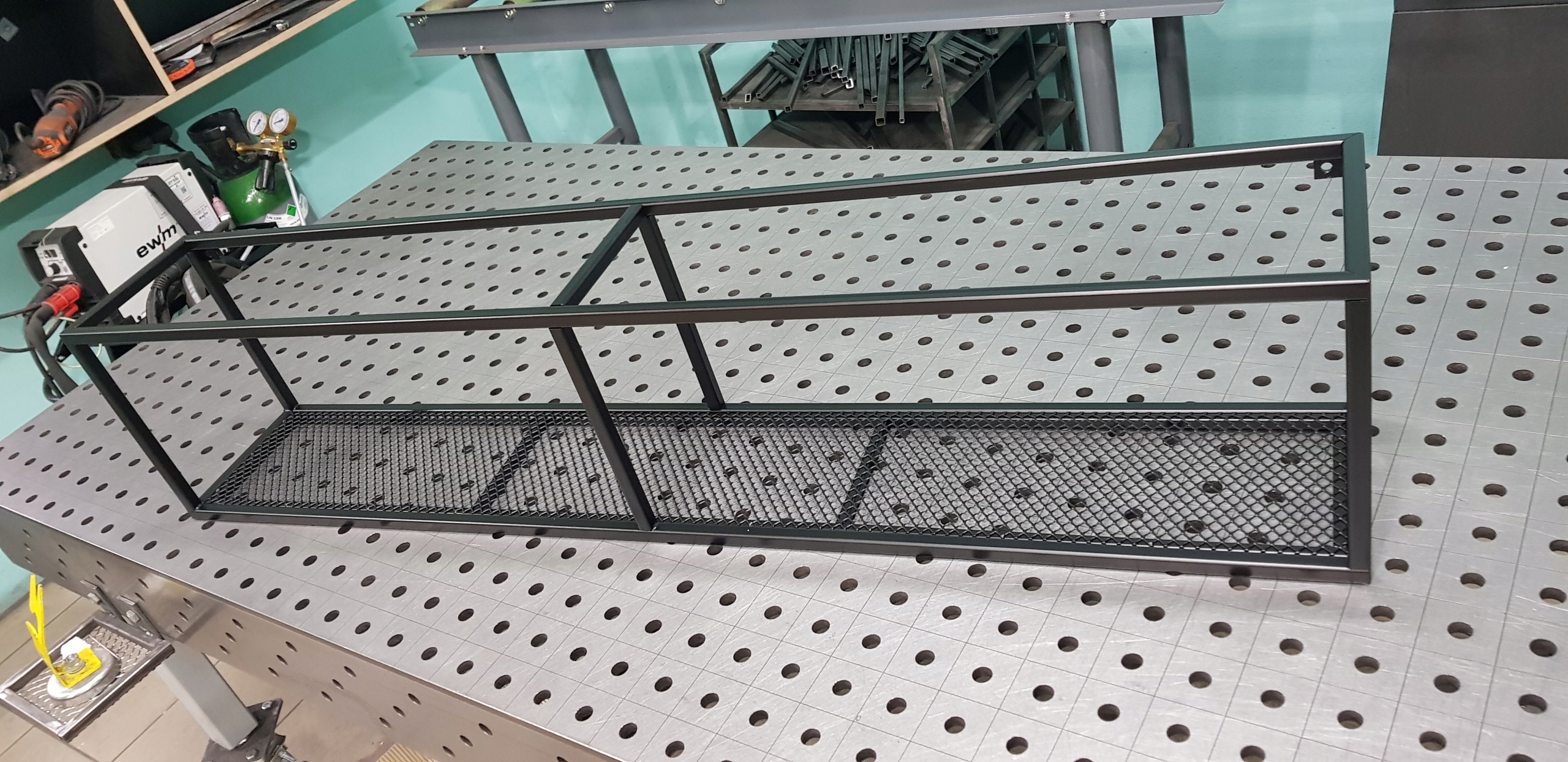 Półka Loft 125/25/30 Szerokość mebla 125 cm