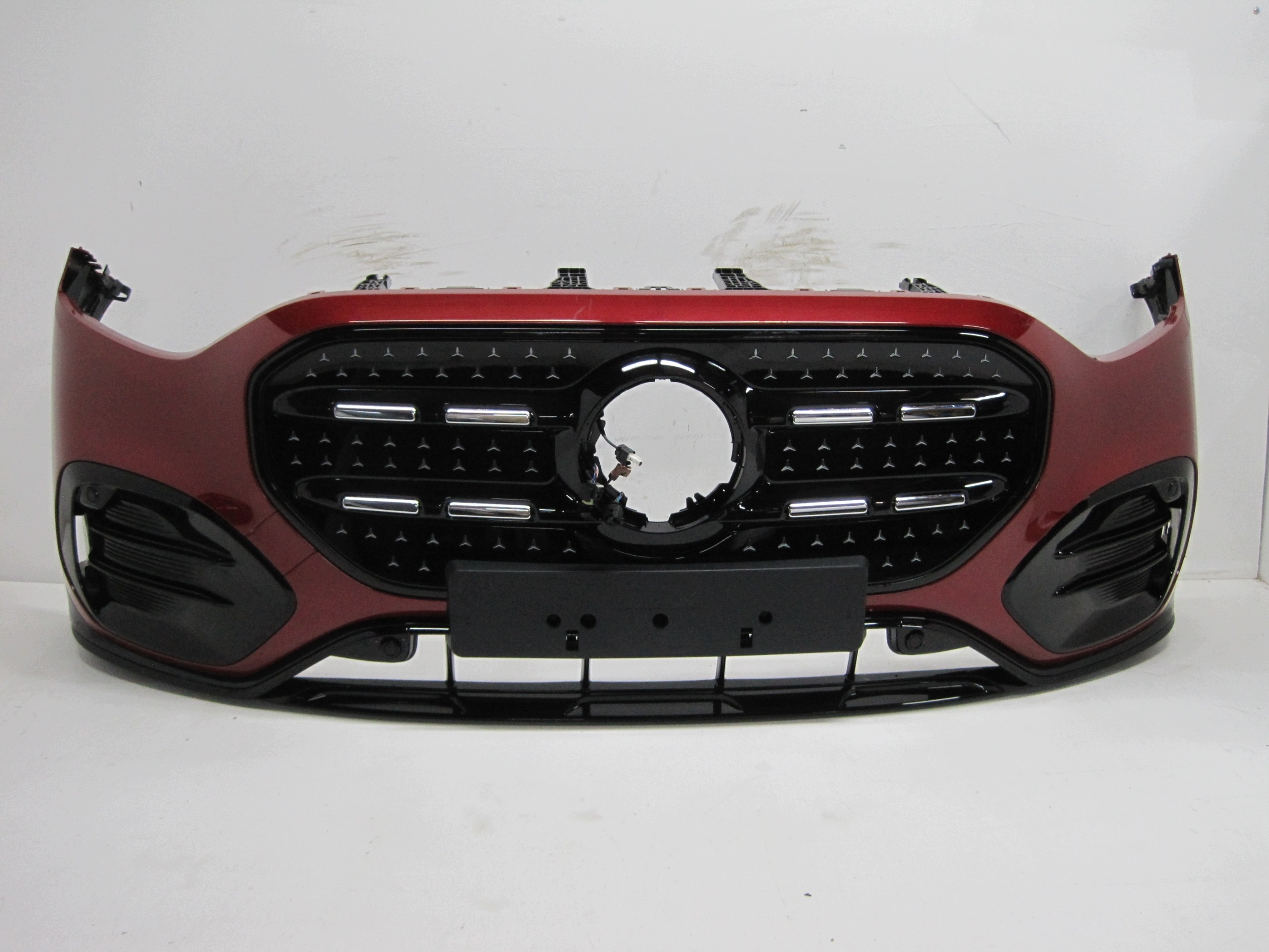 Frontstoßstange MERCEDES GLB A244 6 PDC 25R vorne