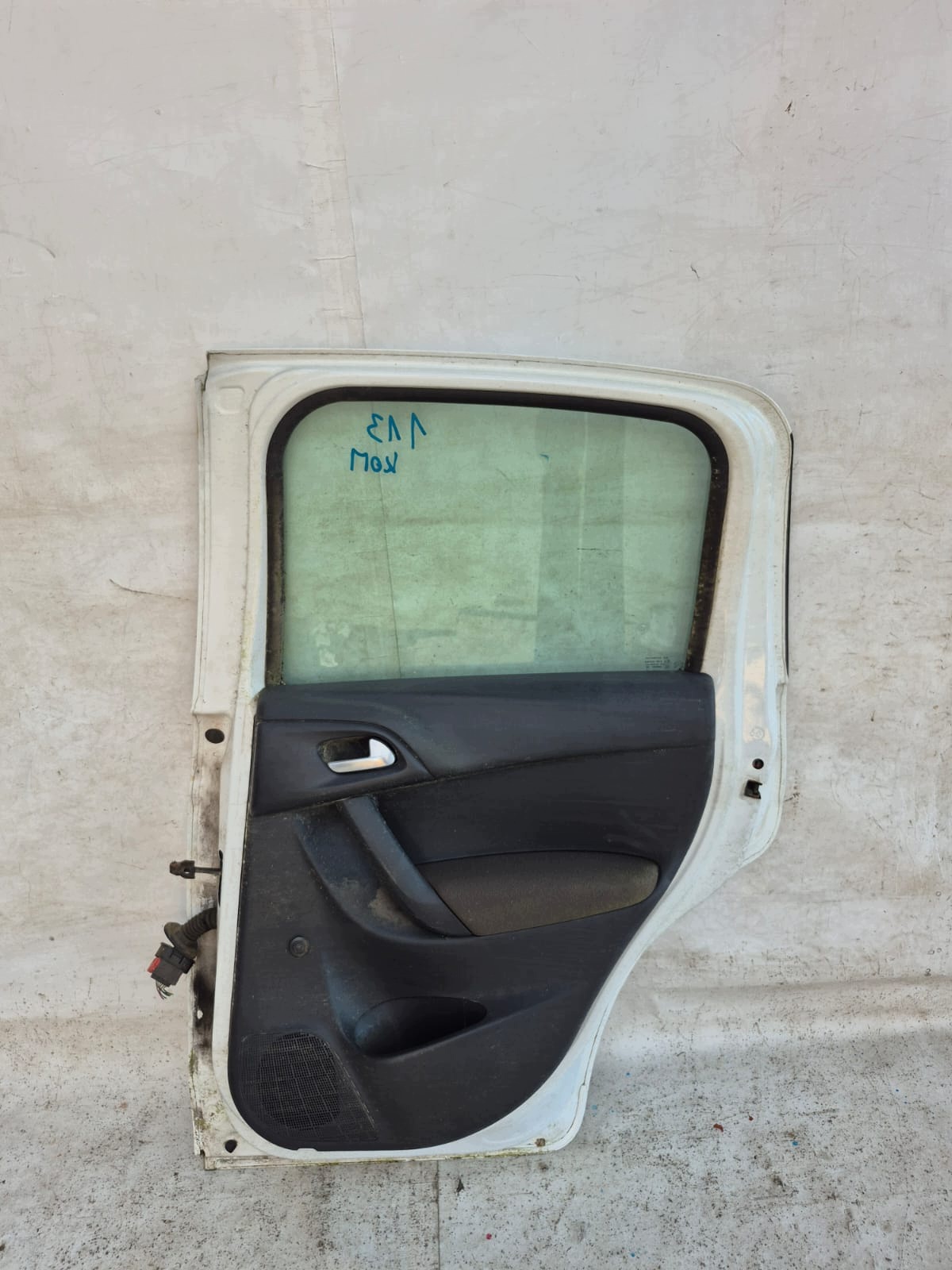 CITROEN C3 II 2 09- door right rear part rear. complete