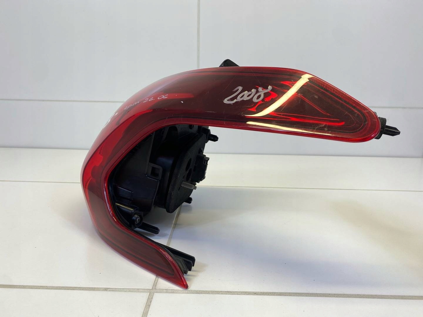 light rear right side Peugeot 2008 facelift 2018 00200841