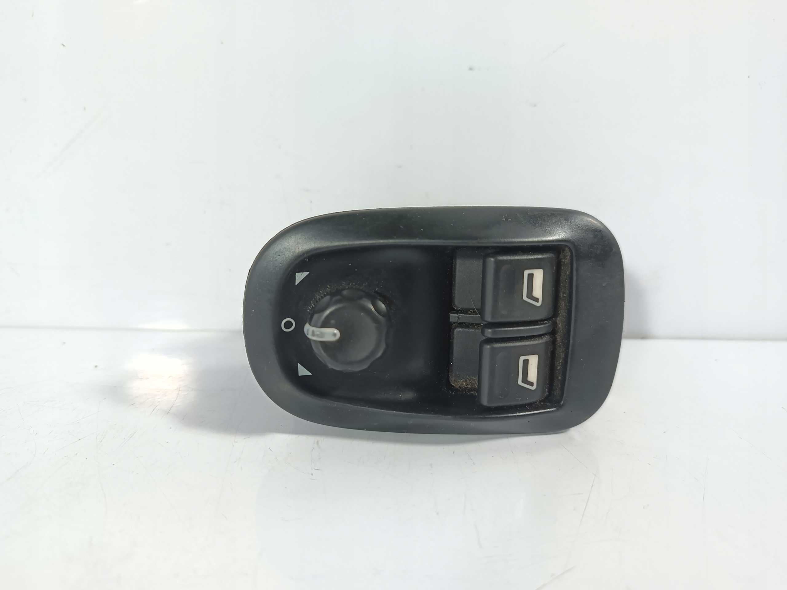 Peugeot 206 98-09 PANEL REGULACJA regulation button windows