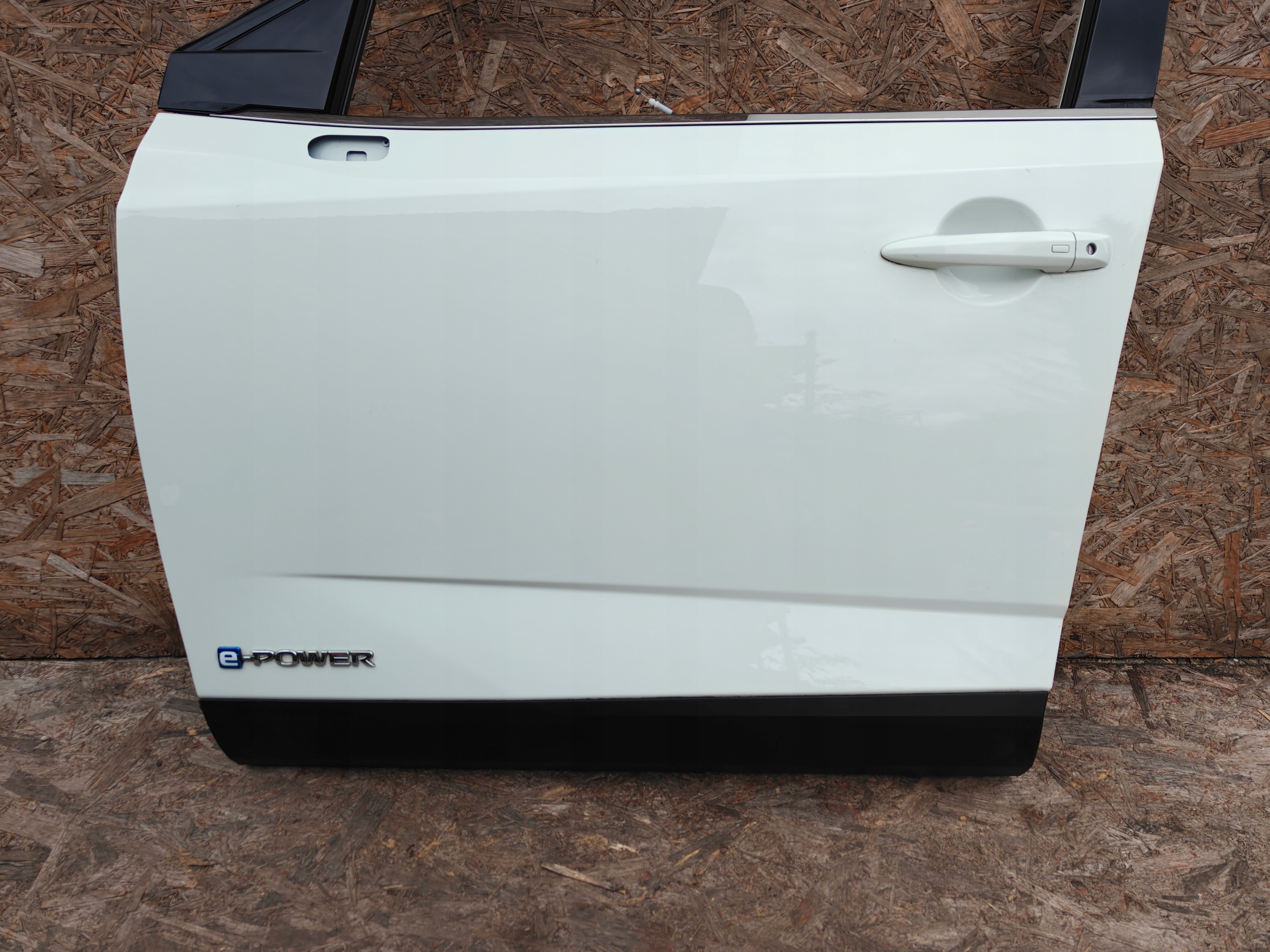 door complete left front left front NISSAN QASHQAI J12
