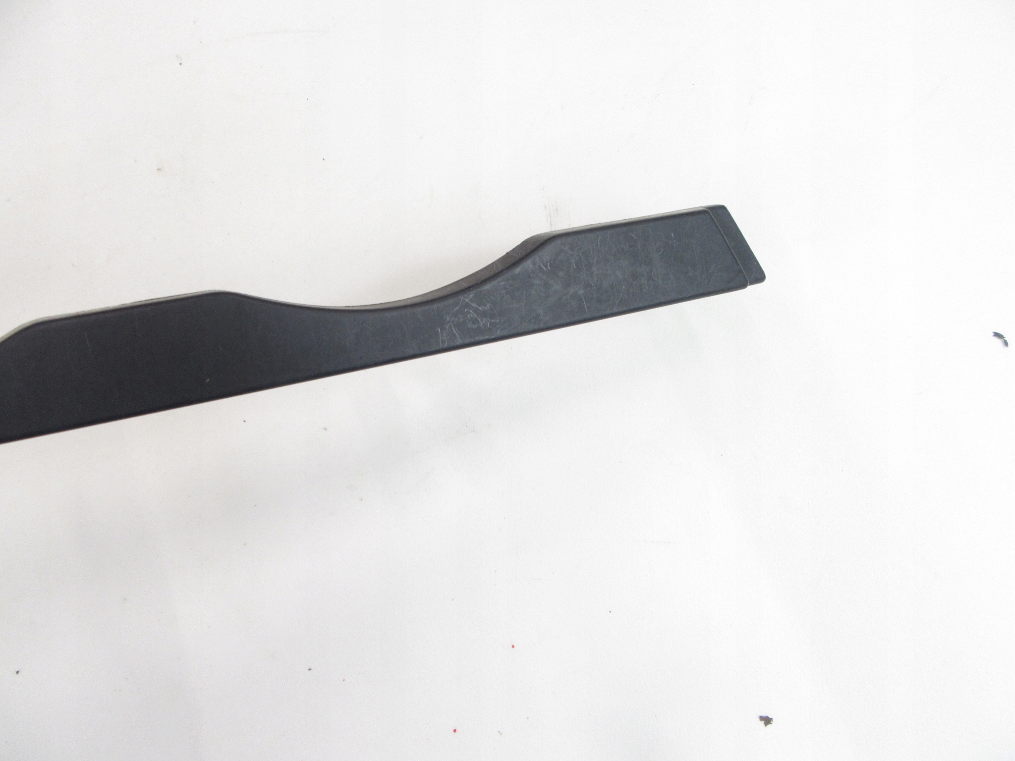 moulding below lampe brewka right BMW e46 before lift