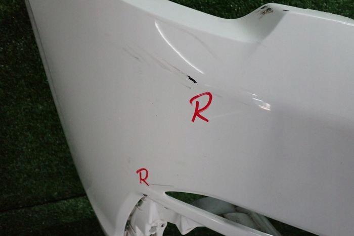 PEUGEOT 301 LIFT 17- front bumper front