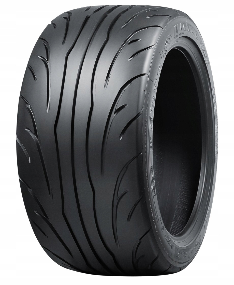 Nankang NS-2R 180 235/40R17 Letní pneumatiky