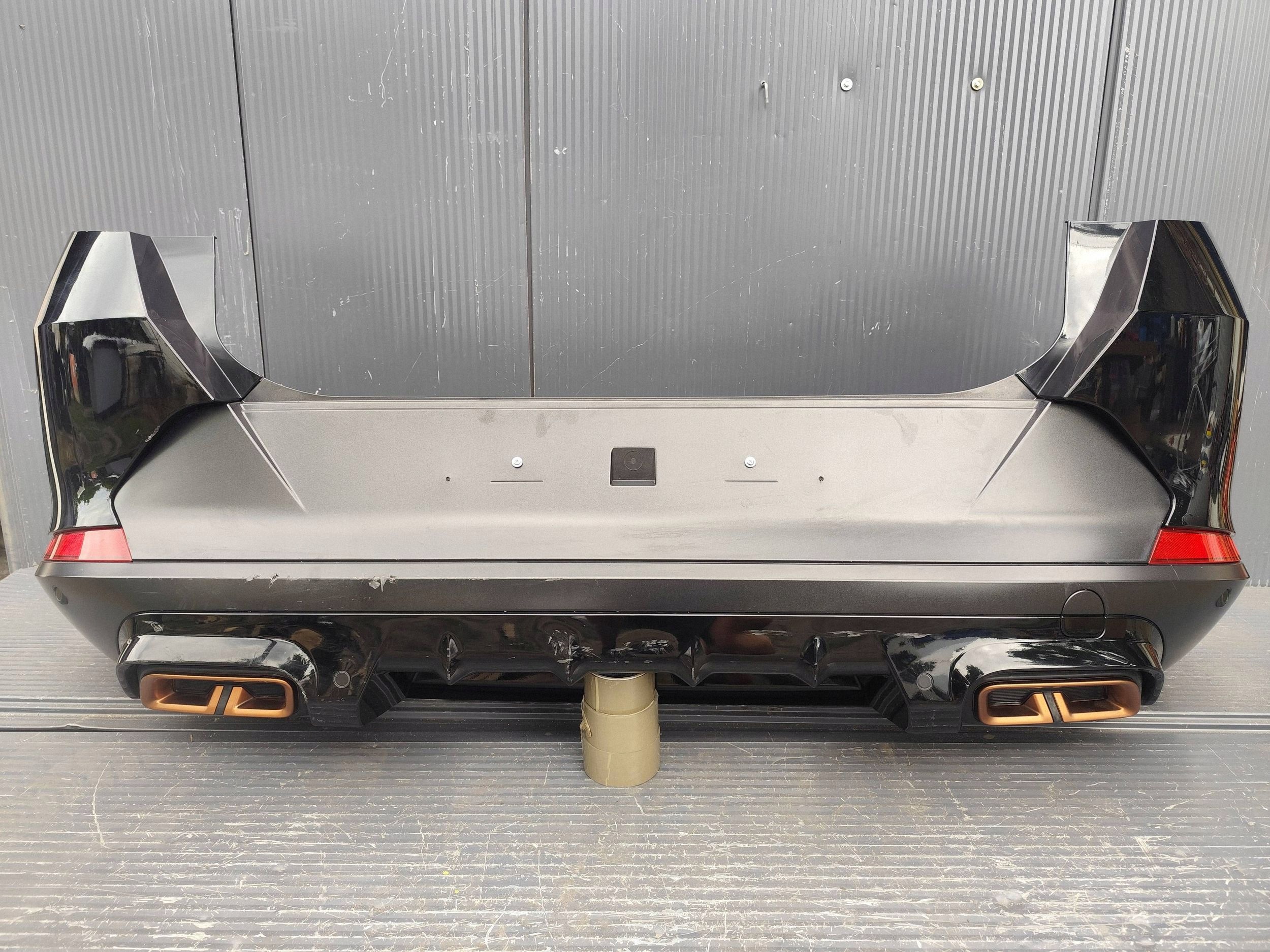 CUPRA FORMENTOR bumper rear 6xPDC complete DEMONTAZ