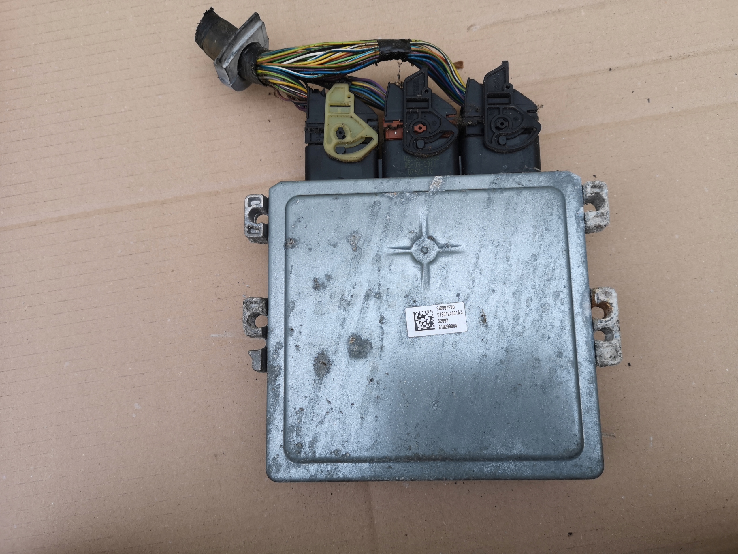 FORD FOCUS MK3 11- computer control unit of the engine 1.6 TDCI
