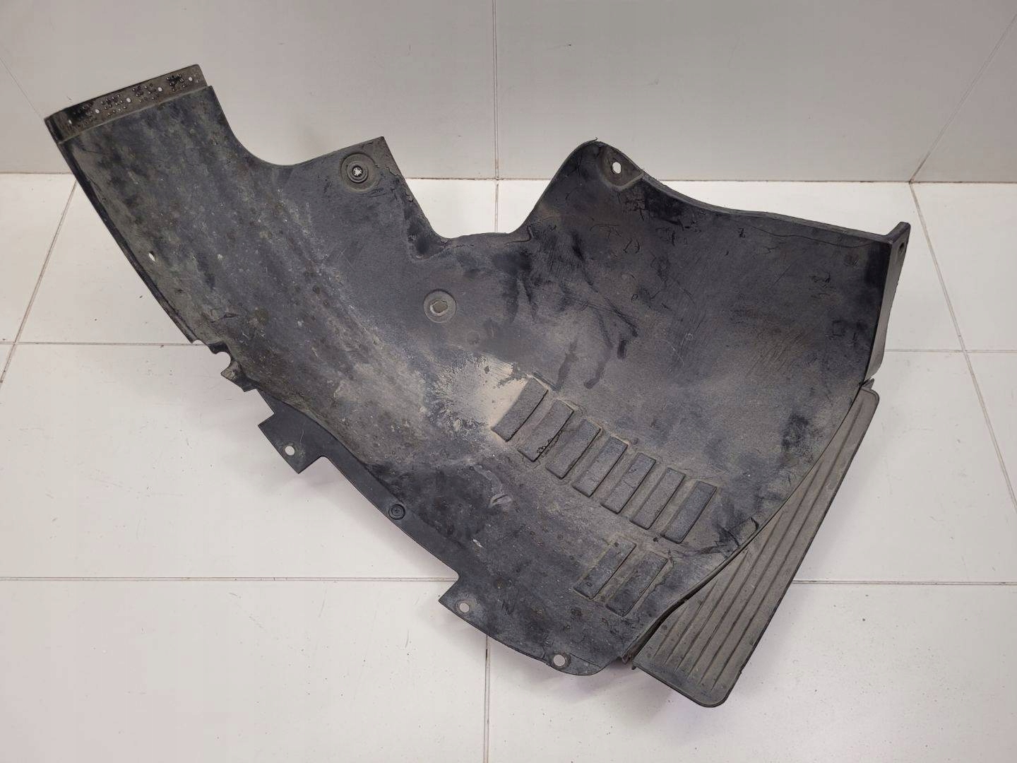 mudguard front left side Kia Sportage 4 2018 86811-F1000