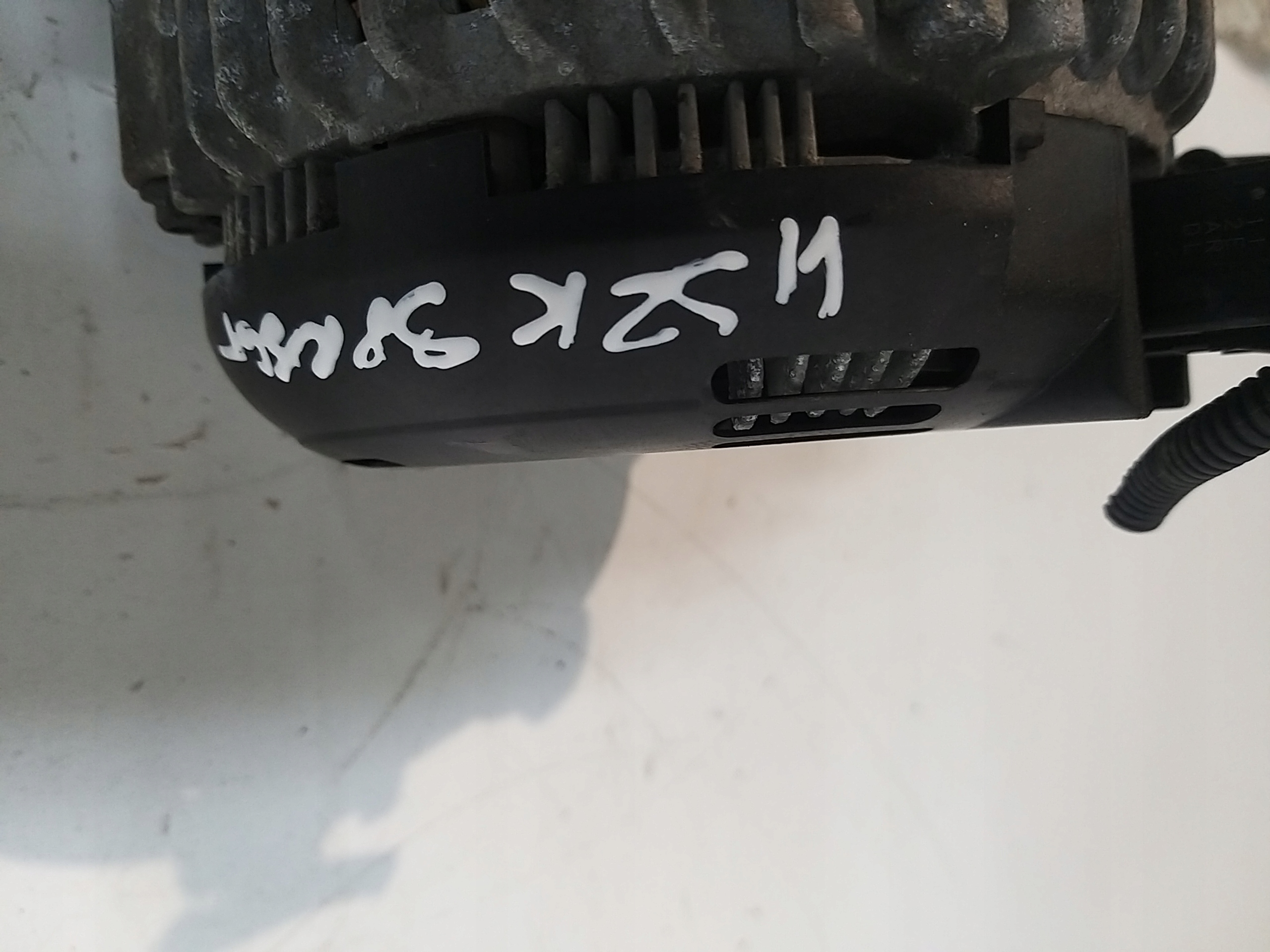 FORD KUGA ESCAPE VOLVO alternator 1.6 ECOOBOST