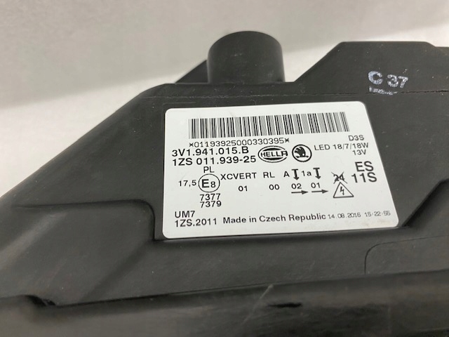 lights Skoda Superb III 2015- Bi Xenon LED