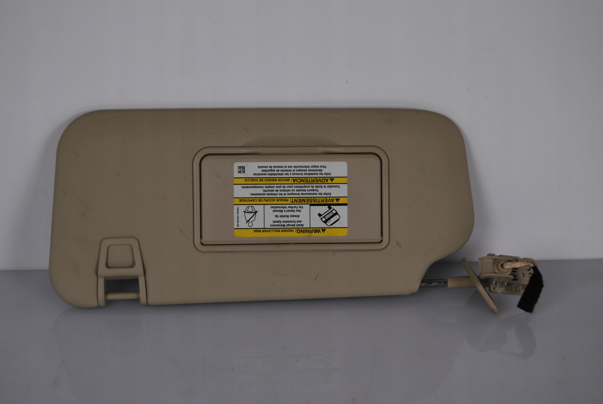 LJ6B-S04101 - Козырек подсолнечник Ford Kuga MK3 20 + Escape USA