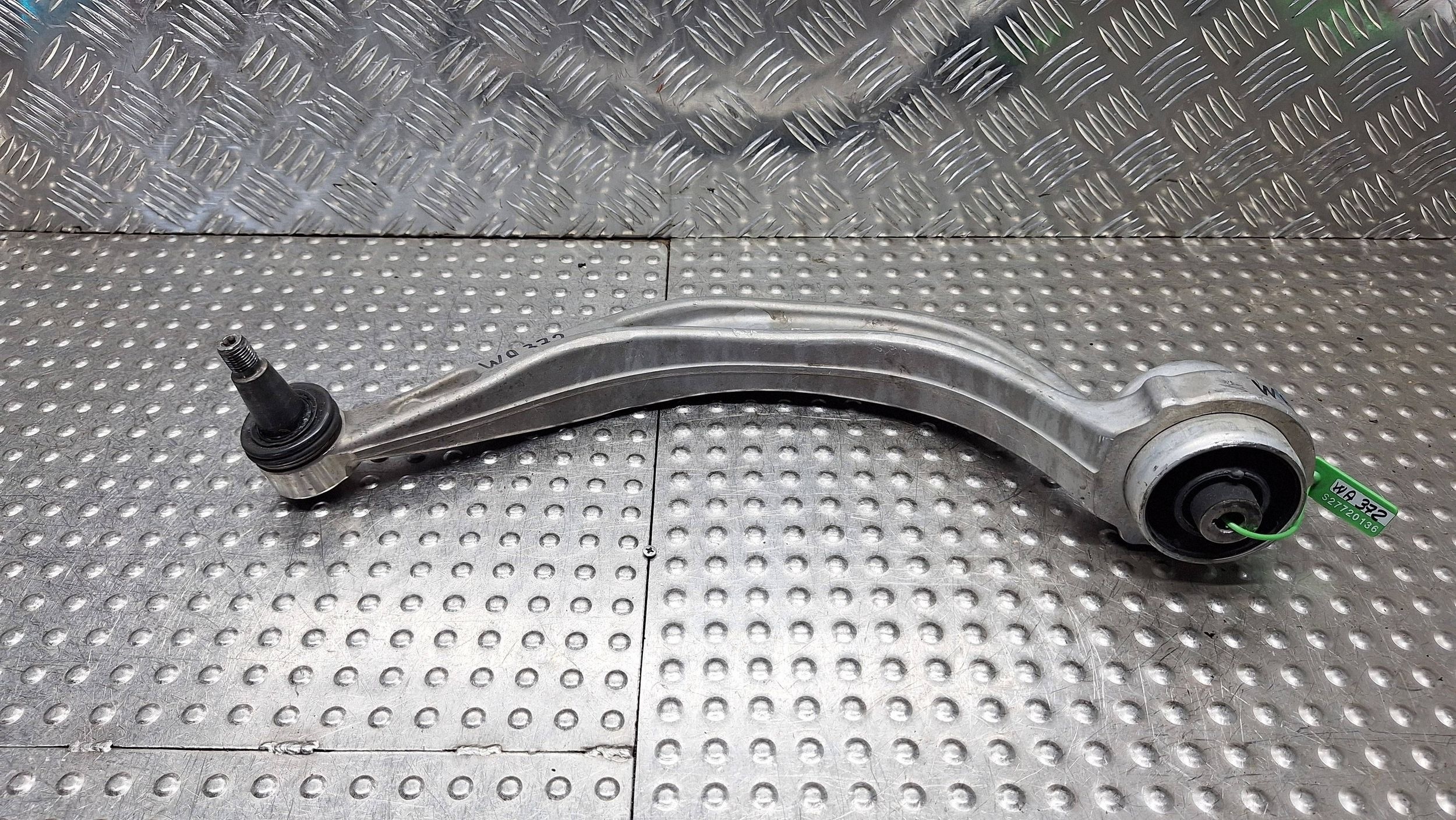 arm right front 80A407696D AUDI A6 C8 A7 4K Q5 80A