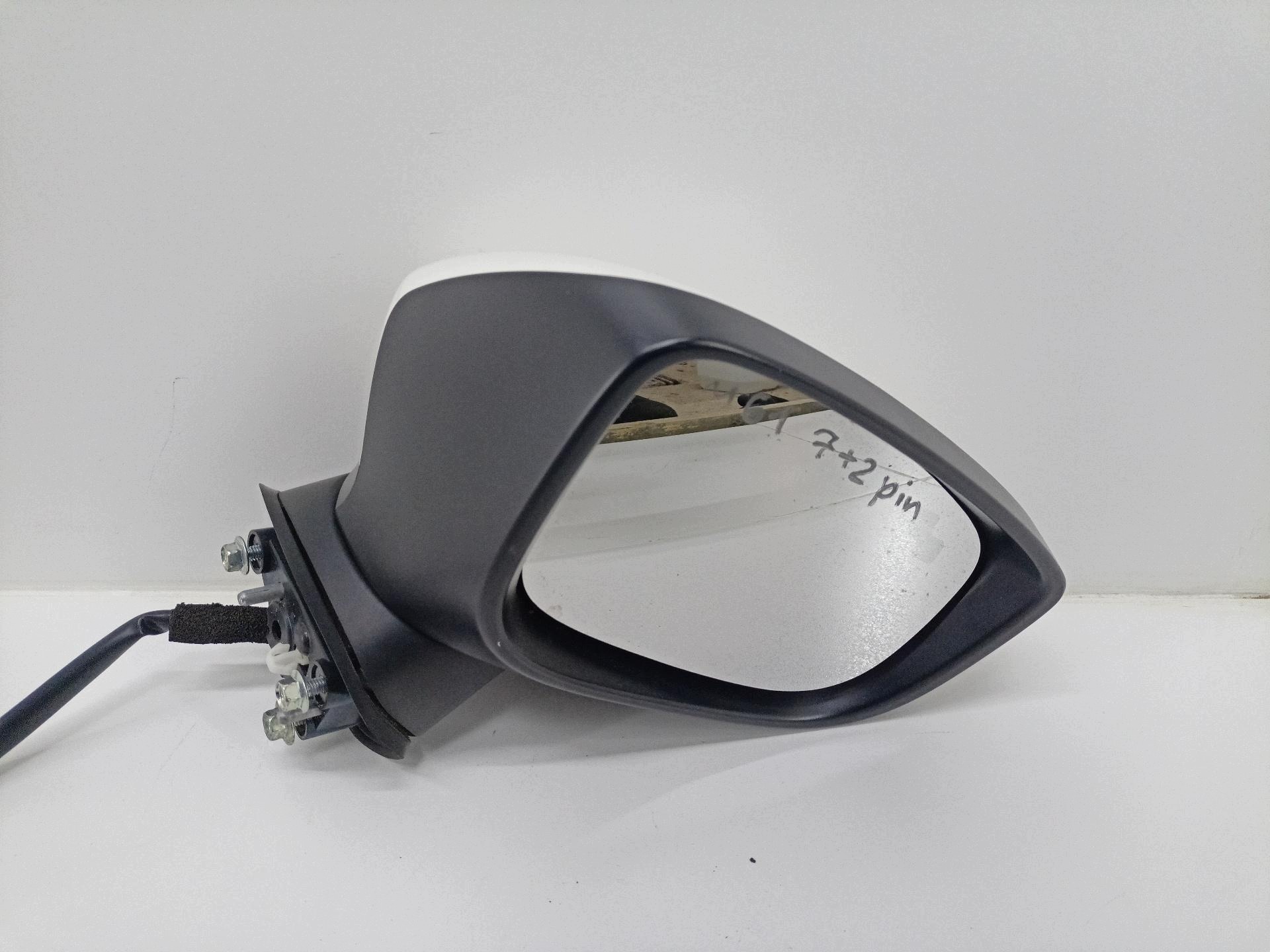 mirror exterior right side Mazda 3 3 2014