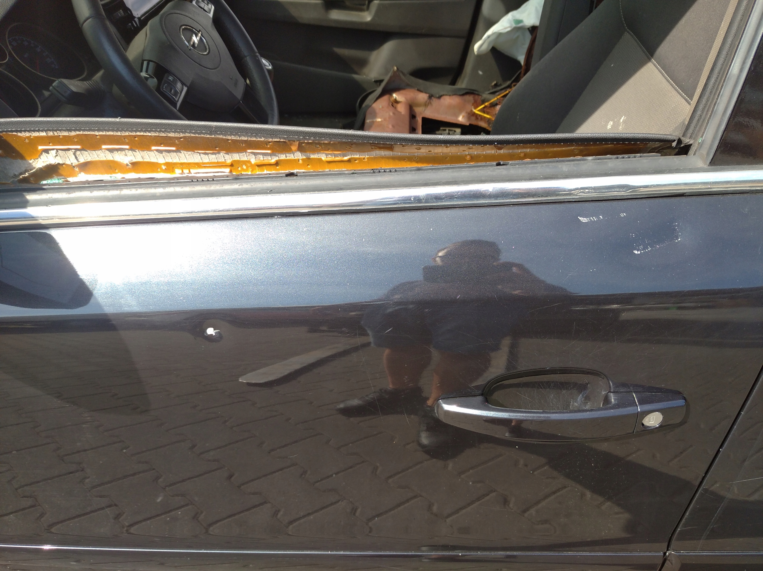 OPEL ZAFIRA B door front front left Z01Q black,