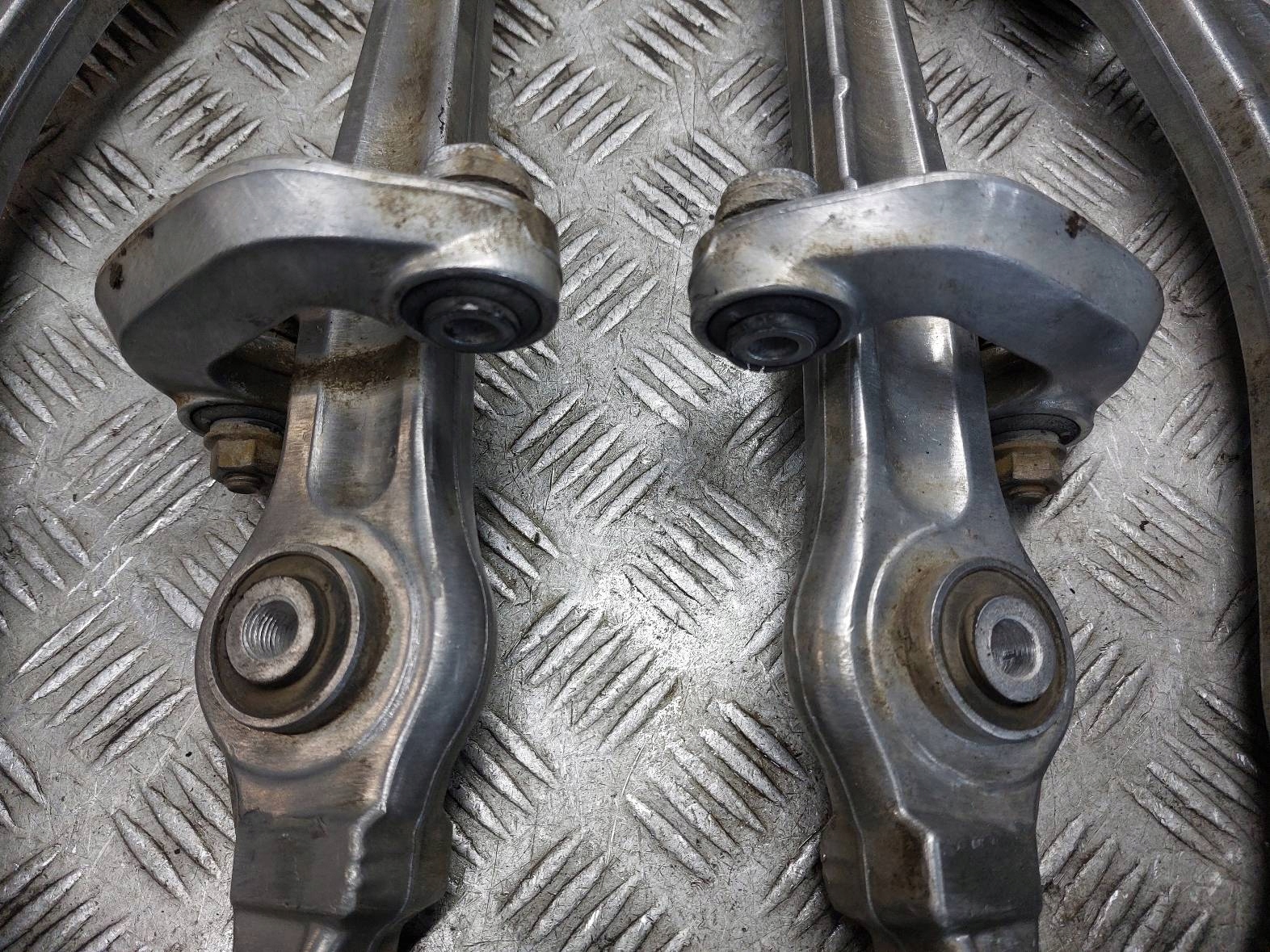 Querlenker vorne KOMPLET AUDI A4 B5 FL