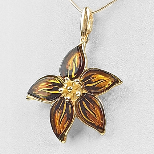 Zlatý Květ přívěsek s gravírovaným Jantarem stříbro 925 Pozlacené