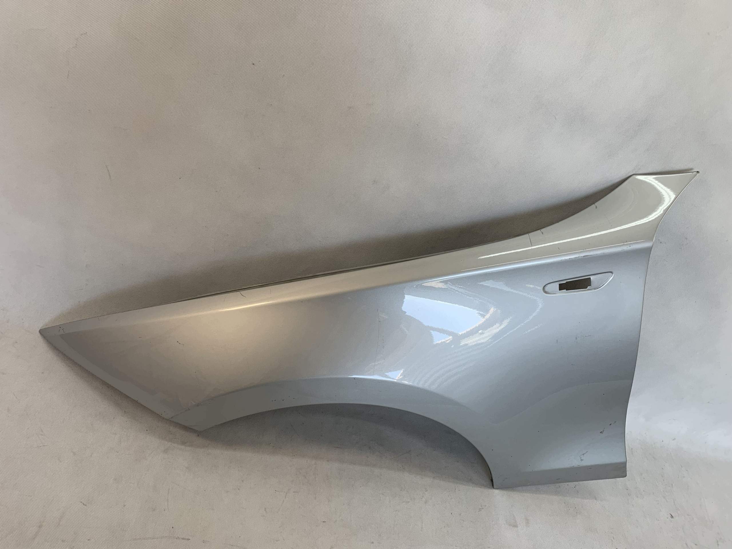 parafango sinistra BMW 1 e E87 04-10r 08.26