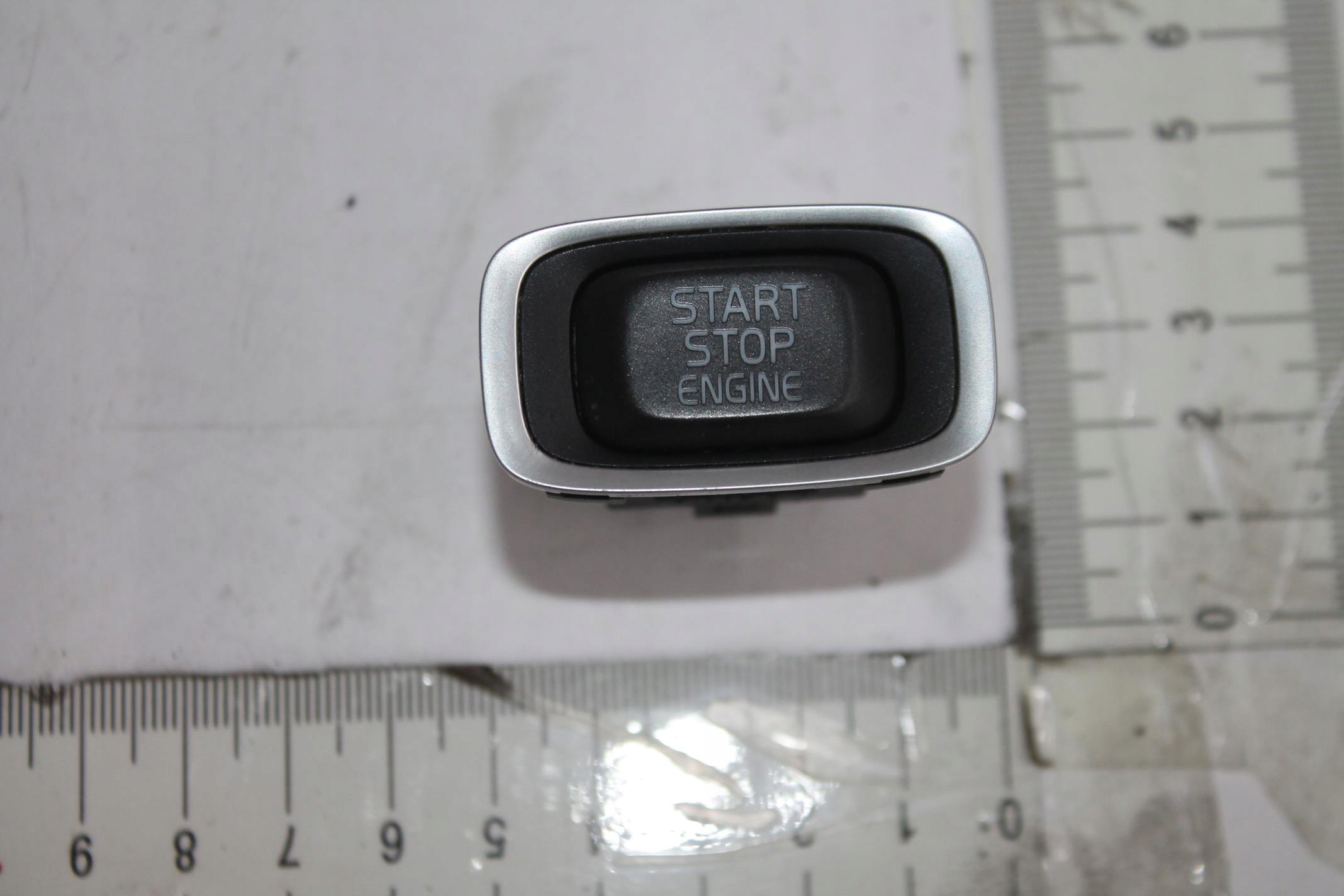 button START STOP 31318791 VOLVO S60 V60 10-18