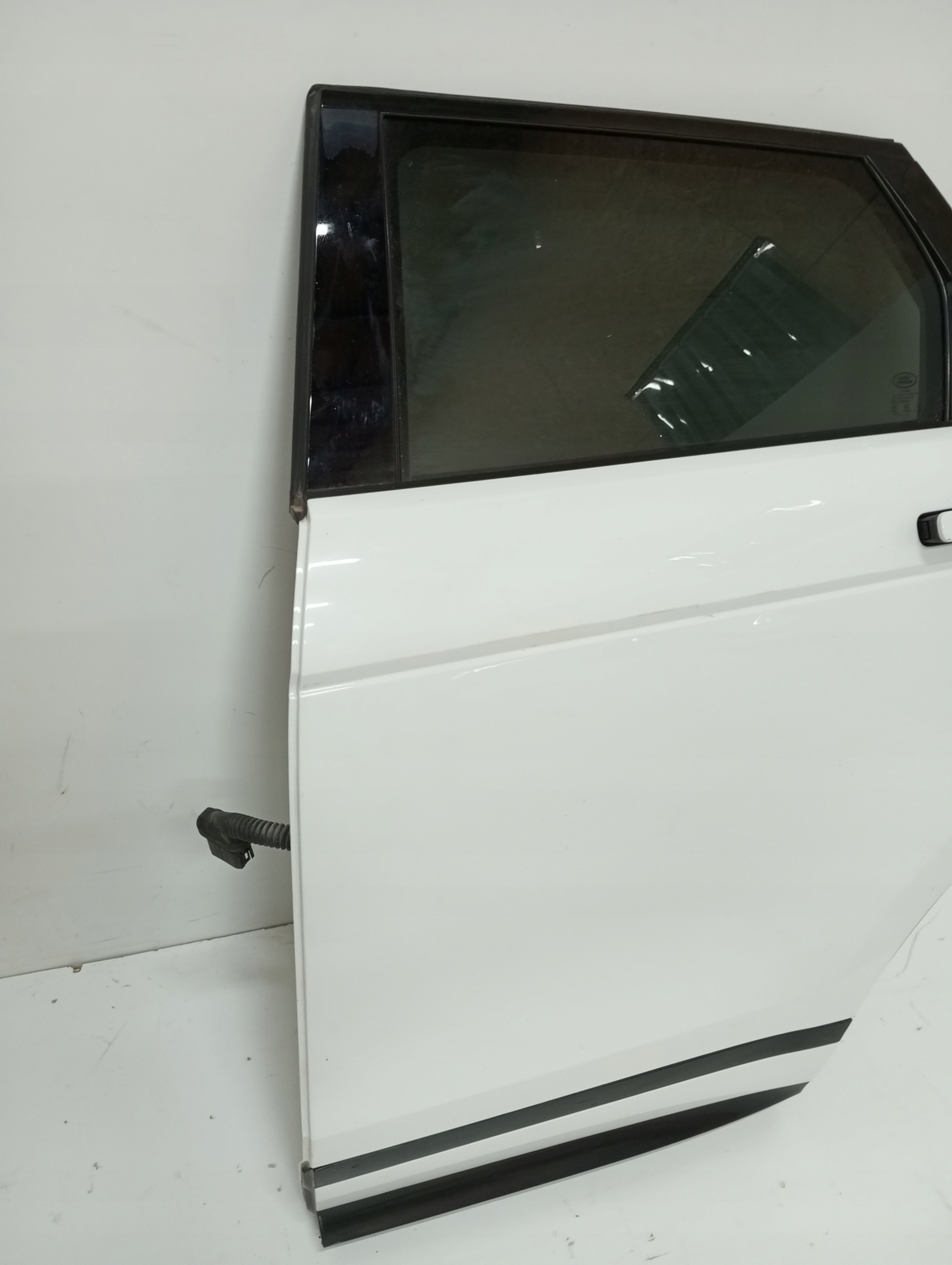 door left rear. RANGE ROVER EVOQUE II 19R