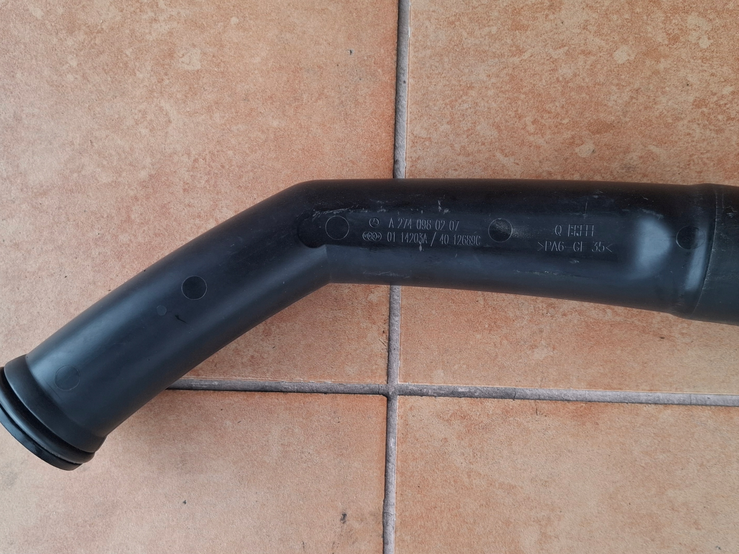 pipe tube MERCEDES W204 2,0 CGI A2740980207