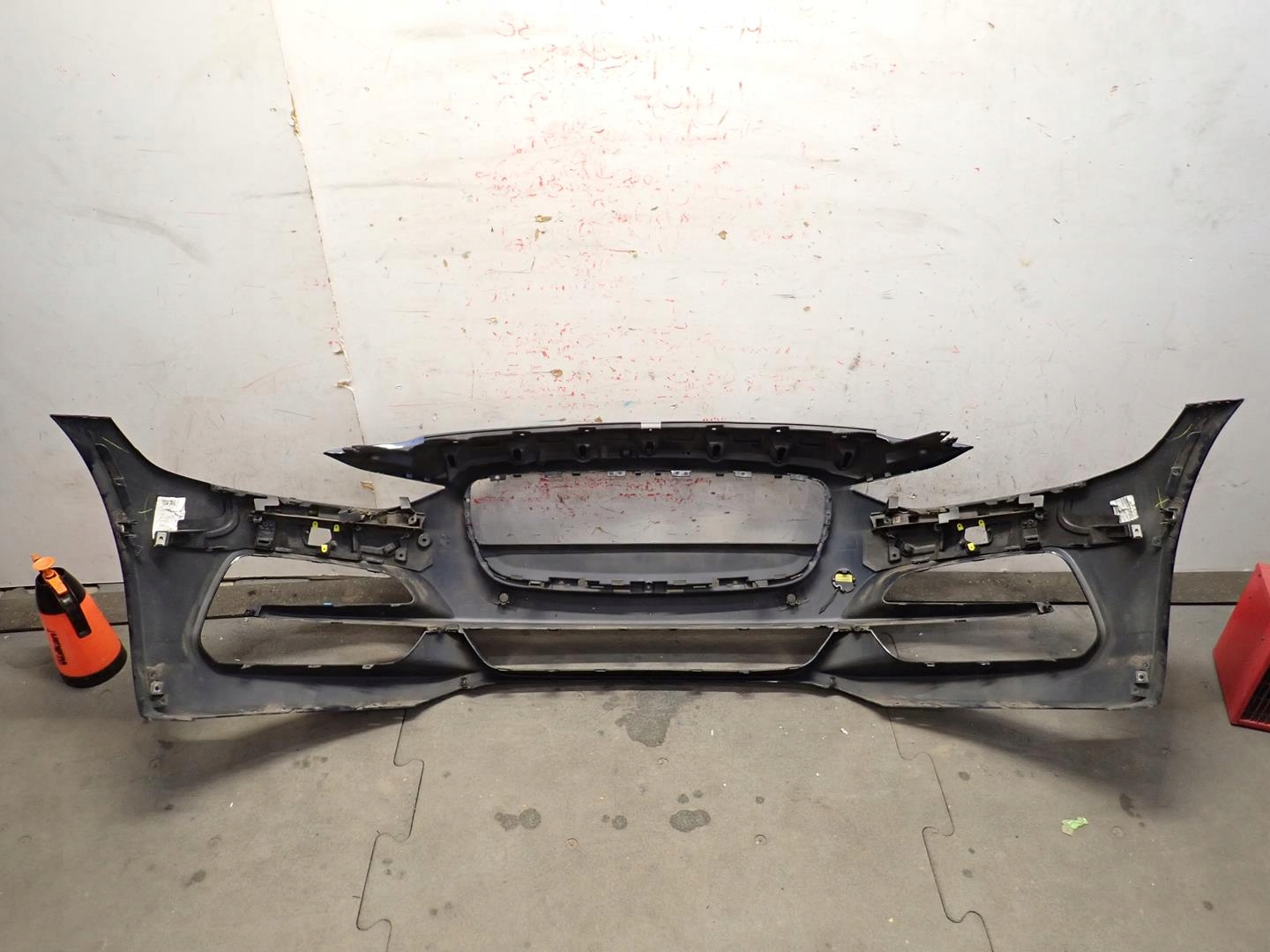 bumper front front JAGUAR XE X760 LIFT 2020- MX73-17F003-AA