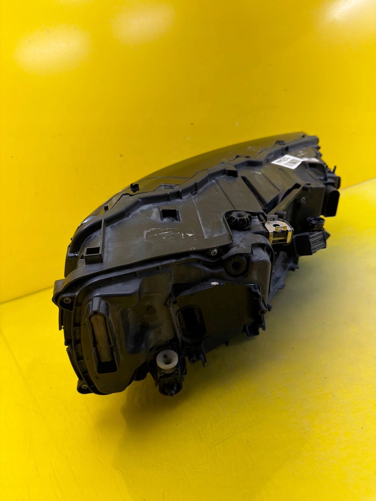 light left Audi Q7 4M0 Full Led Matrix 4M0941035