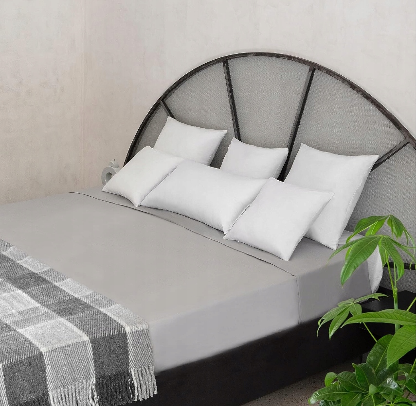 Zestaw 2 poduszek jasiek 40 x 40 cm białe Flowen Marka inna