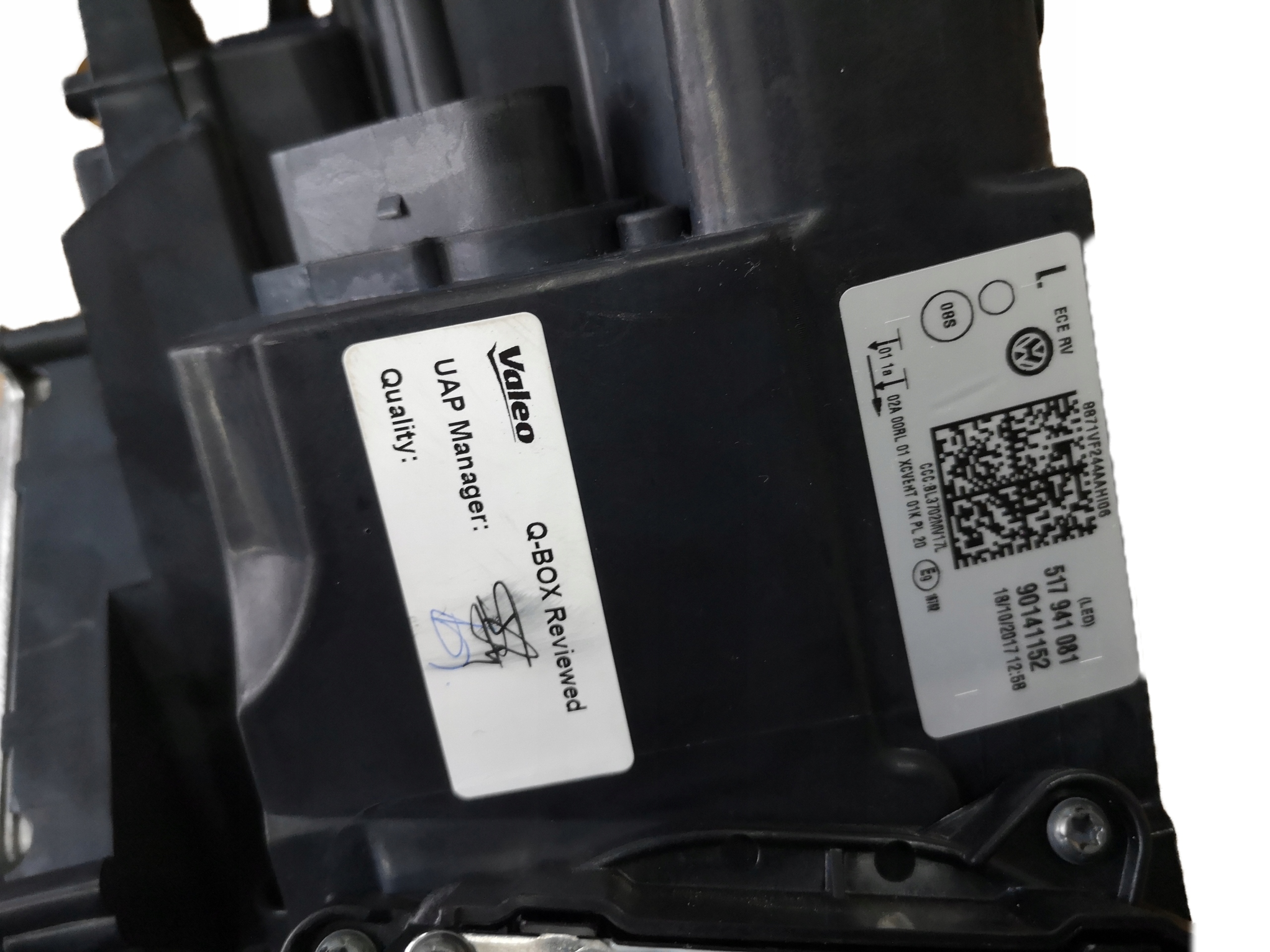 VW SPORTSVAN LIFT LAMPA LAMPY FULL LED LEDY Wersja Europejska