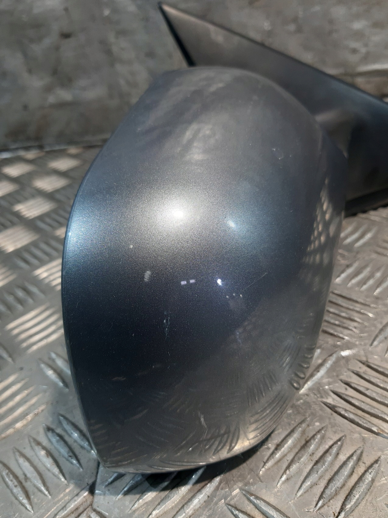 mirror right MALE electrics 5 PIN AUDI A6C5 K: LY7L