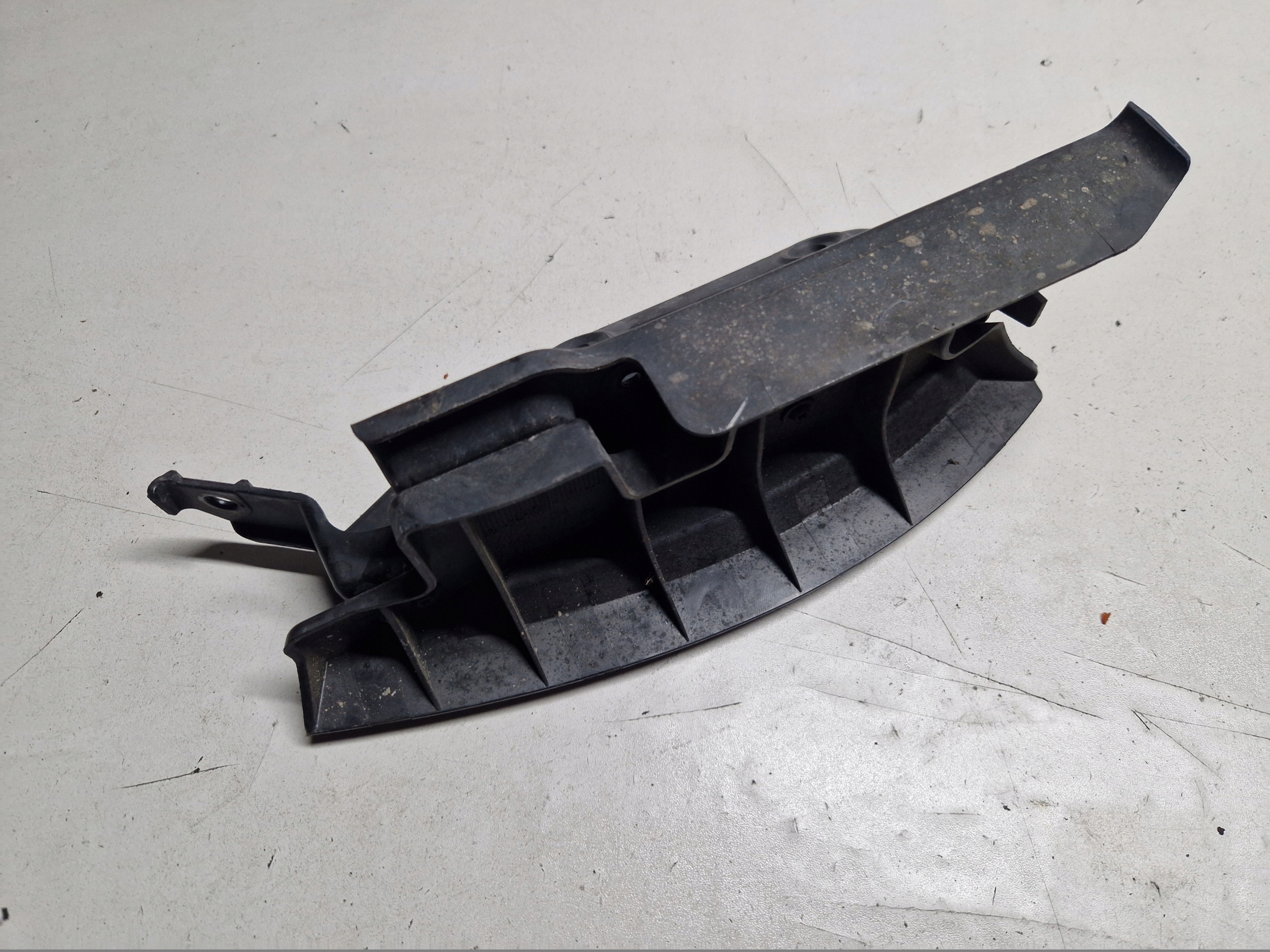 AUDI A6 C6 A6C6 sedan bumper bracket left rear part rear 4F5807891