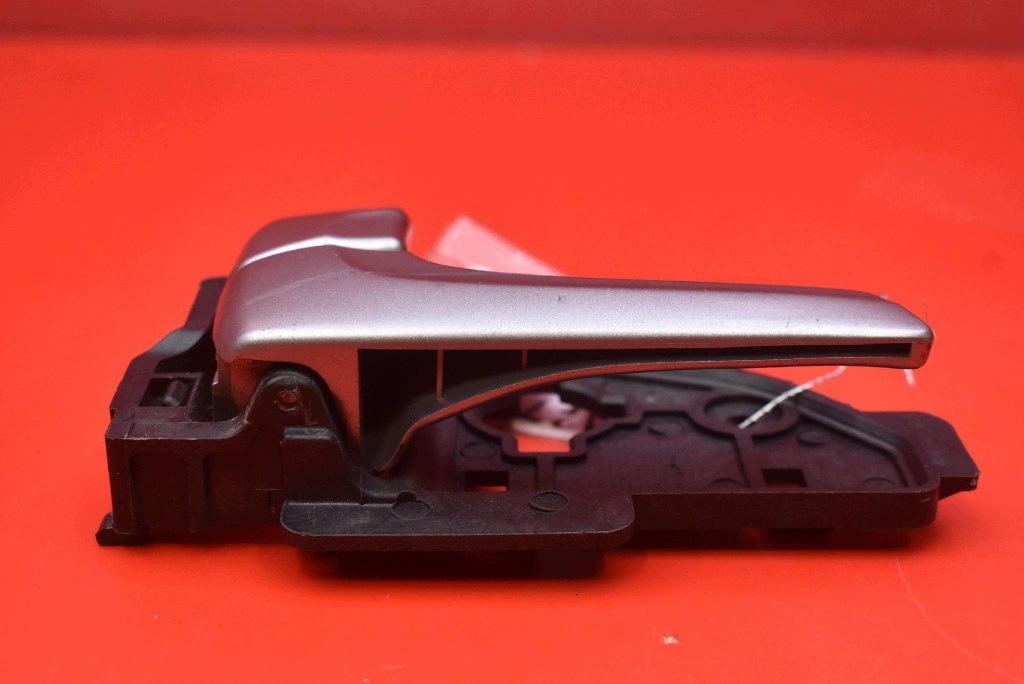 handle inner left rear part grey 82613-2S000 HYUNDAI IX35 1 and 09-13