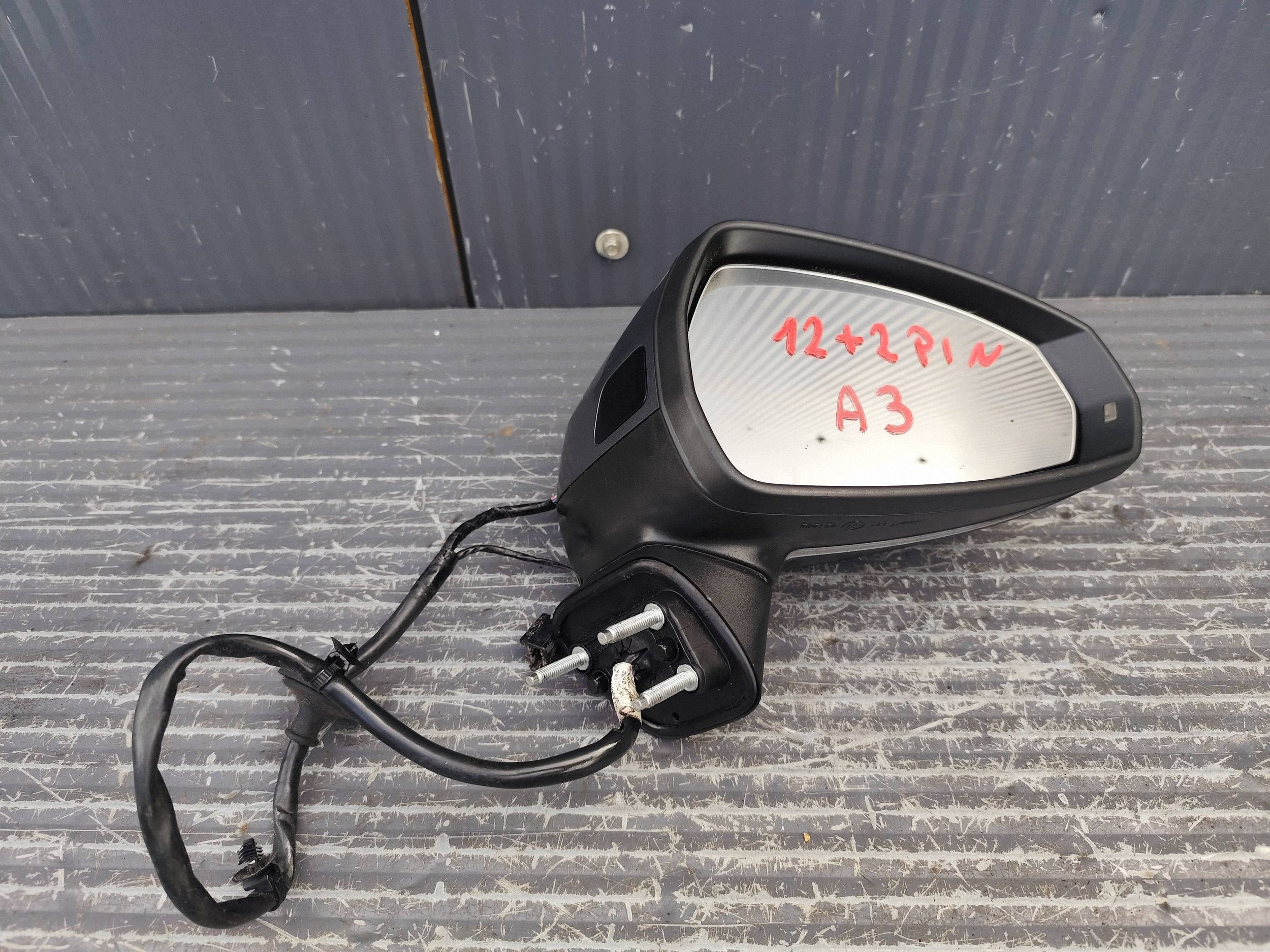 AUDI A3 8V mirror right 12 + 2 PIN 14 PIN