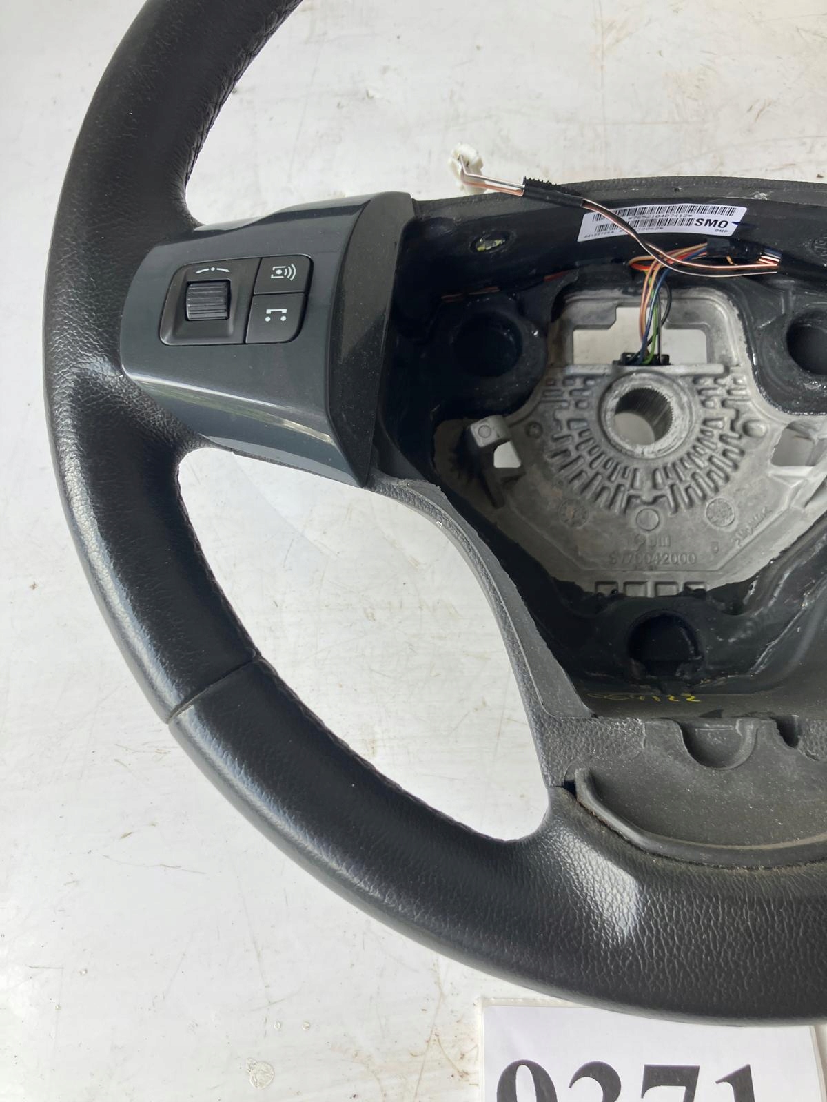 lenkrad SKORZANA MULTIFUNKCJA OPEL CORSA D