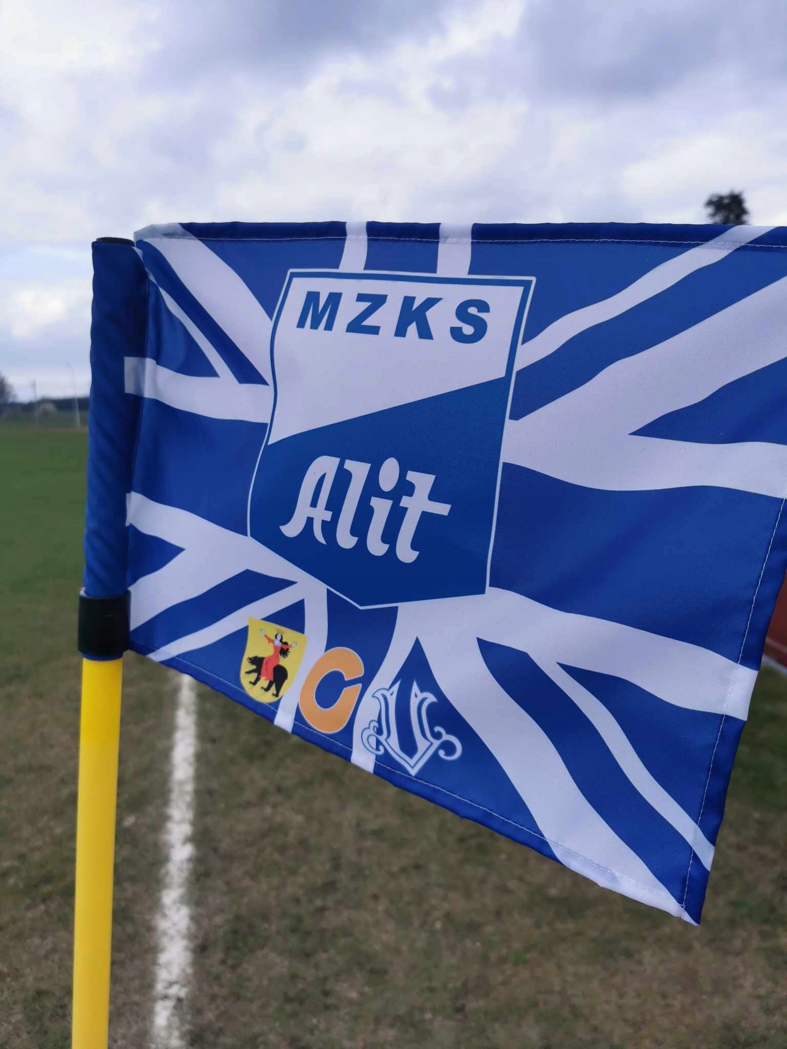 CHORĄGIEWKI NAROŻNE WŁASNY WZÓR Rodzaj inny