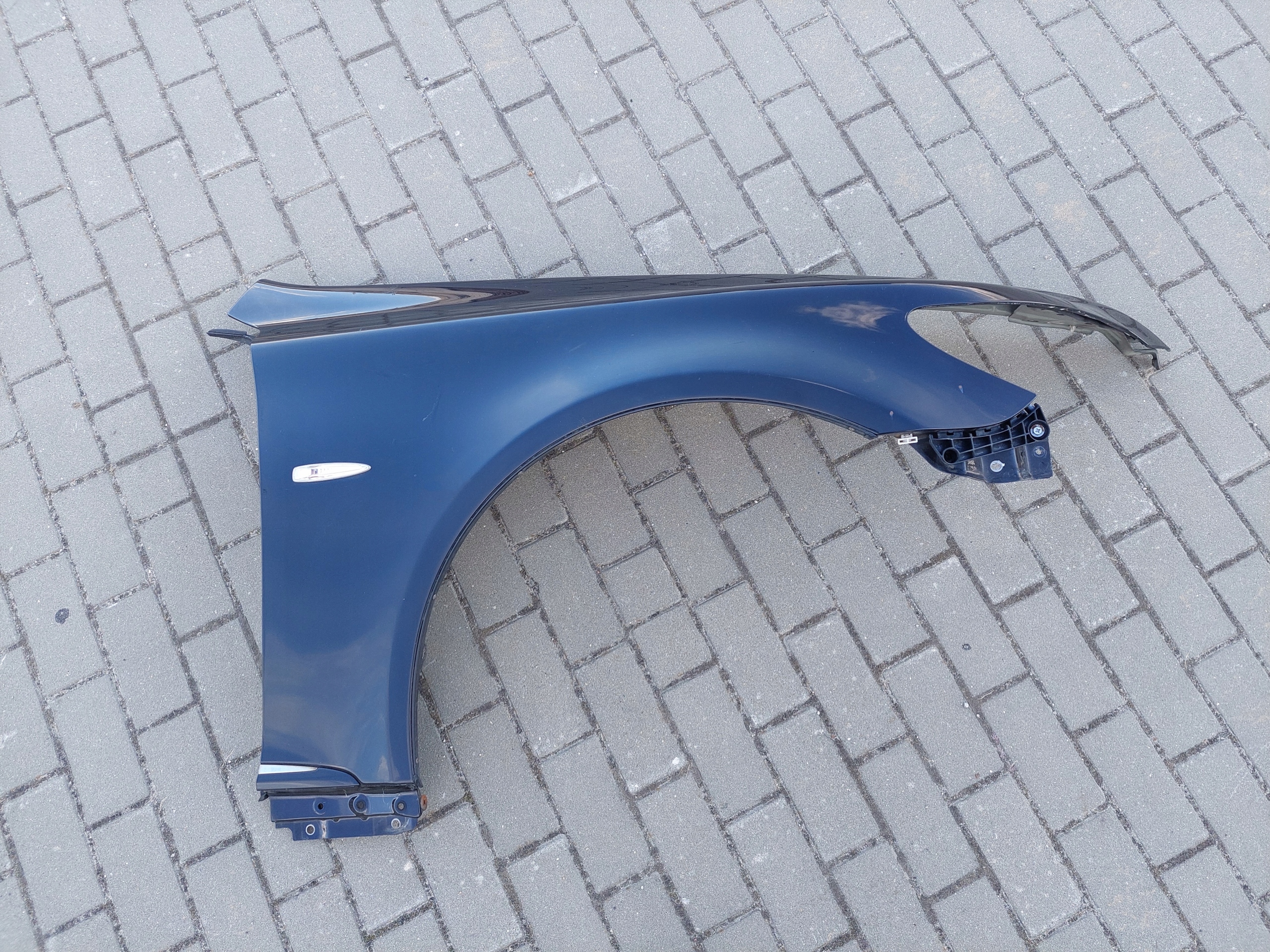 fender front front right support complete LEXUS LS 600 LS600 H LS460 214